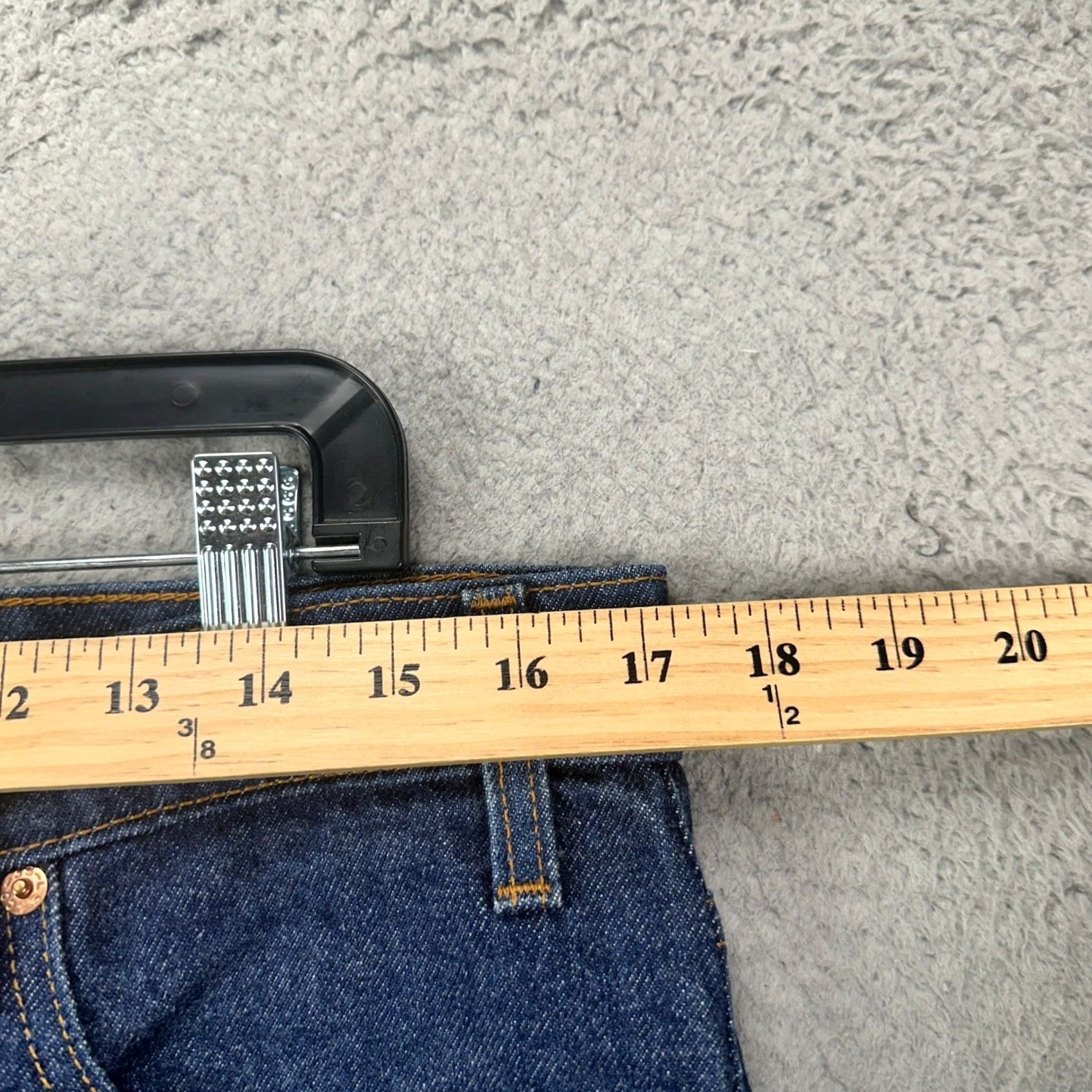 Levi's VINTAGE Levi's 517 Jeans Boot Cut 36 Mens Dark Blue Denim 5-Pocket Classic Fit EUC Size US 36 / EU 52 - 6 Thumbnail