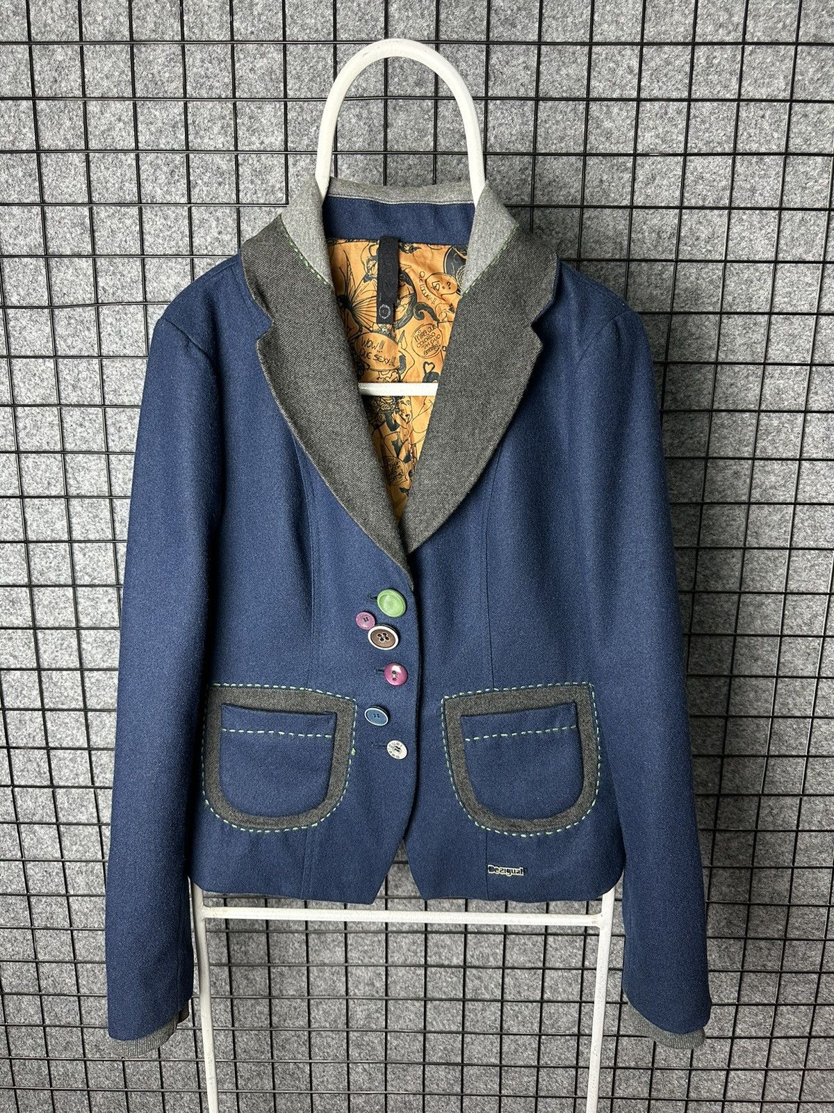 Desigual Desigual Y2K Embroidered Back Art Elbow Patch Blazer Size 40 Size S / US 4 / IT 40 - 1 Thumbnail