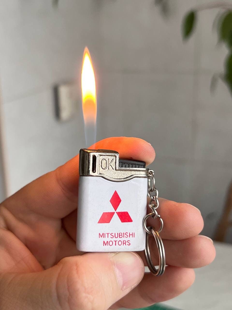 Japanese Brand × Vintage Y2K MITSUBISHI MOTORS JAPAN 90s GEOMETRIC PUNK ROCK LIGHTER Size ONE SIZE - 1 Thumbnail
