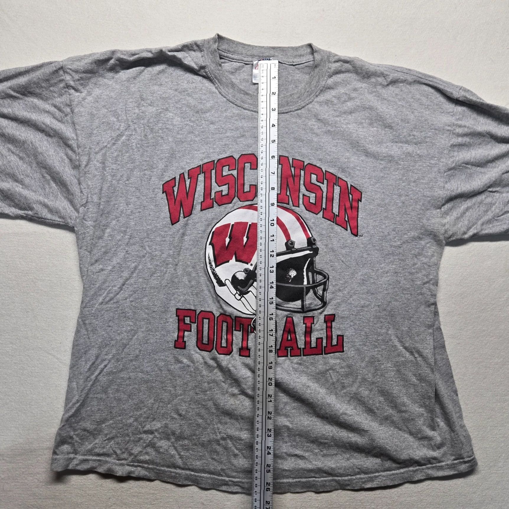 Jerzees Wisconsin Badgers Football Shirt T-Shirt Adult Men 2X Gray Big & Tall Short Sleeve Tee XX2X Size US XXL / EU 58 / 5 - 6 Thumbnail