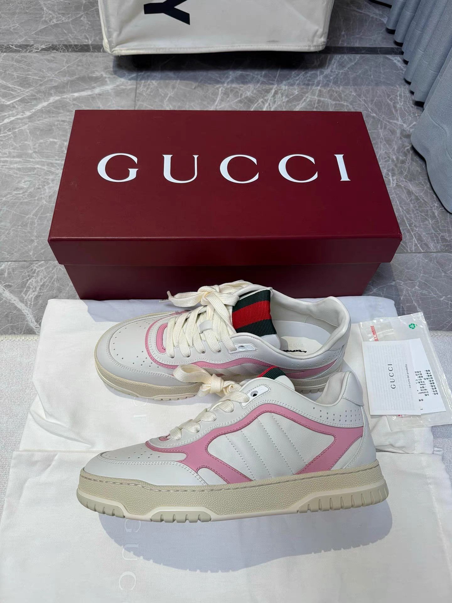 Gucci Gucci Reweb Colorblock Sneakers K6 Size US 9 / IT 39 - 2 Thumbnail