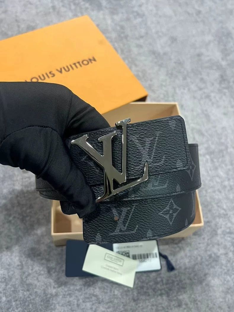 Louis Vuitton Louis Vuitton Black Leather Belt-2506 Size ONE SIZE - 2 Thumbnail