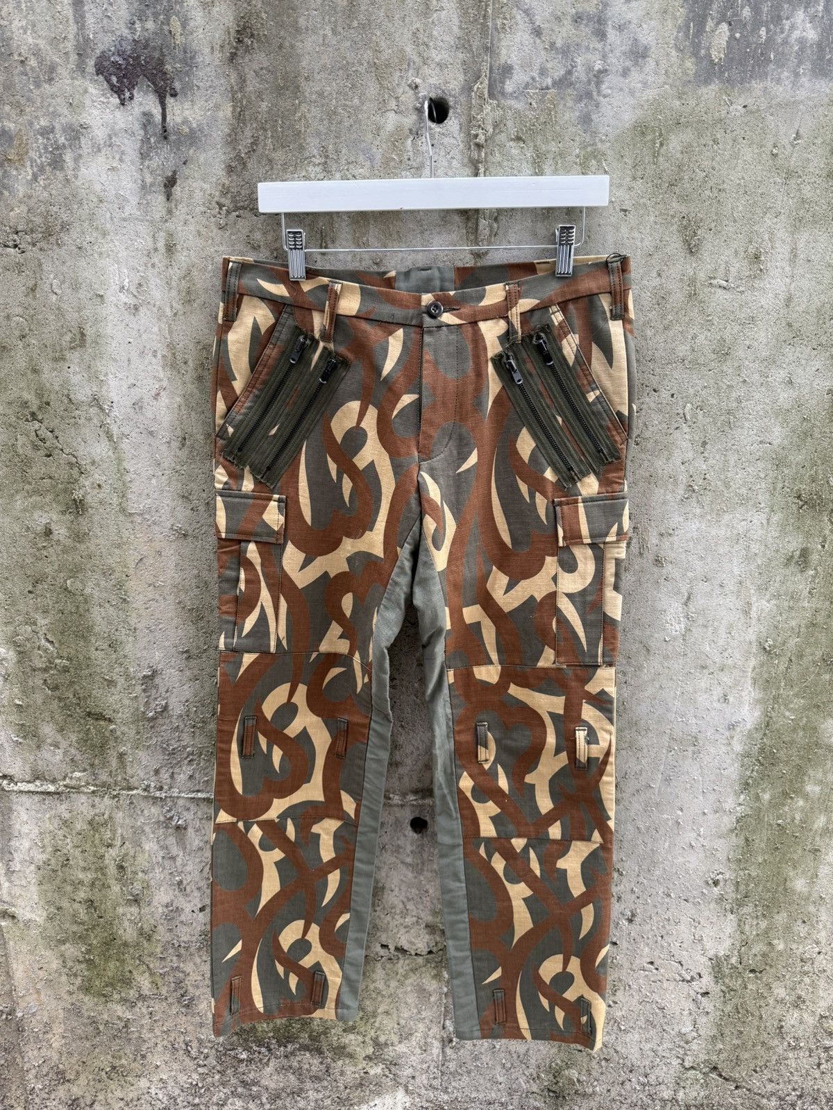 Number (N)ine AW05 Number (N)ine Tribal Cargo Pants Size US 32 / EU 48 - 1 Thumbnail