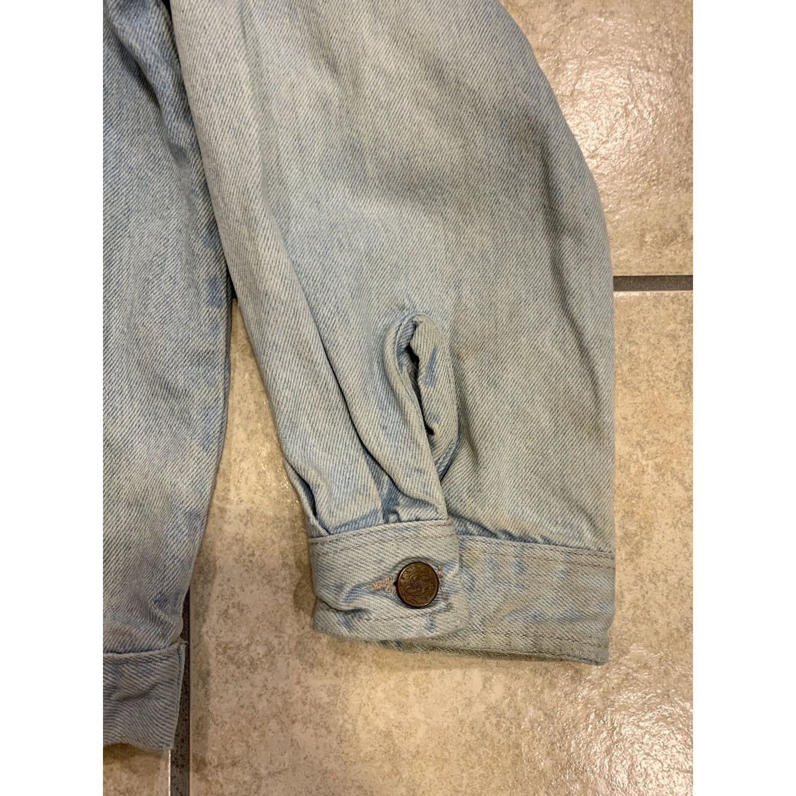 Denime VINTAGE Women's Plus 1X Vivaldi Denim Blue Jean Trucker Jacket Shirt Womens Plus 1X Blue Denim Jacket Size 40" / US 18 - 4 Thumbnail