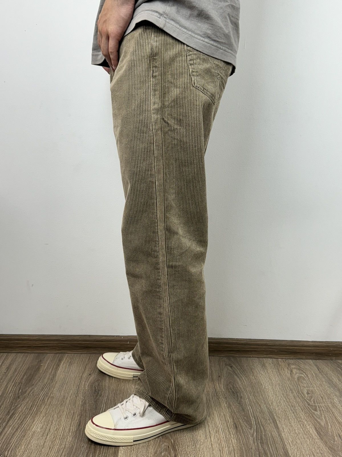 Levi's Men’s New Levi’s Jeans 508 Corduroy Pants size W32L30 Size US 32 / EU 48 - 4 Thumbnail