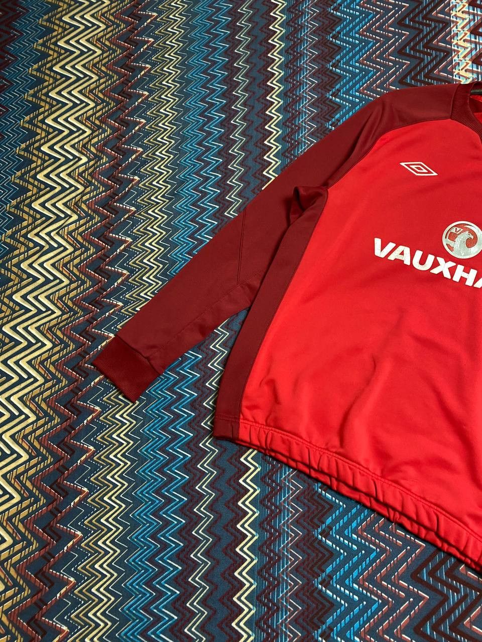Umbro Y2K Vintage Streetwear Long Sleeve Umbro big logo Size US L / EU 52-54 / 3 - 9 Thumbnail