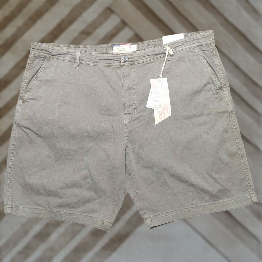 Vintage American Threads Men 44 Gray Garment Dye Cotton Stretch 9" Shorts NEW Size US 44 / EU 60 - 1 Thumbnail