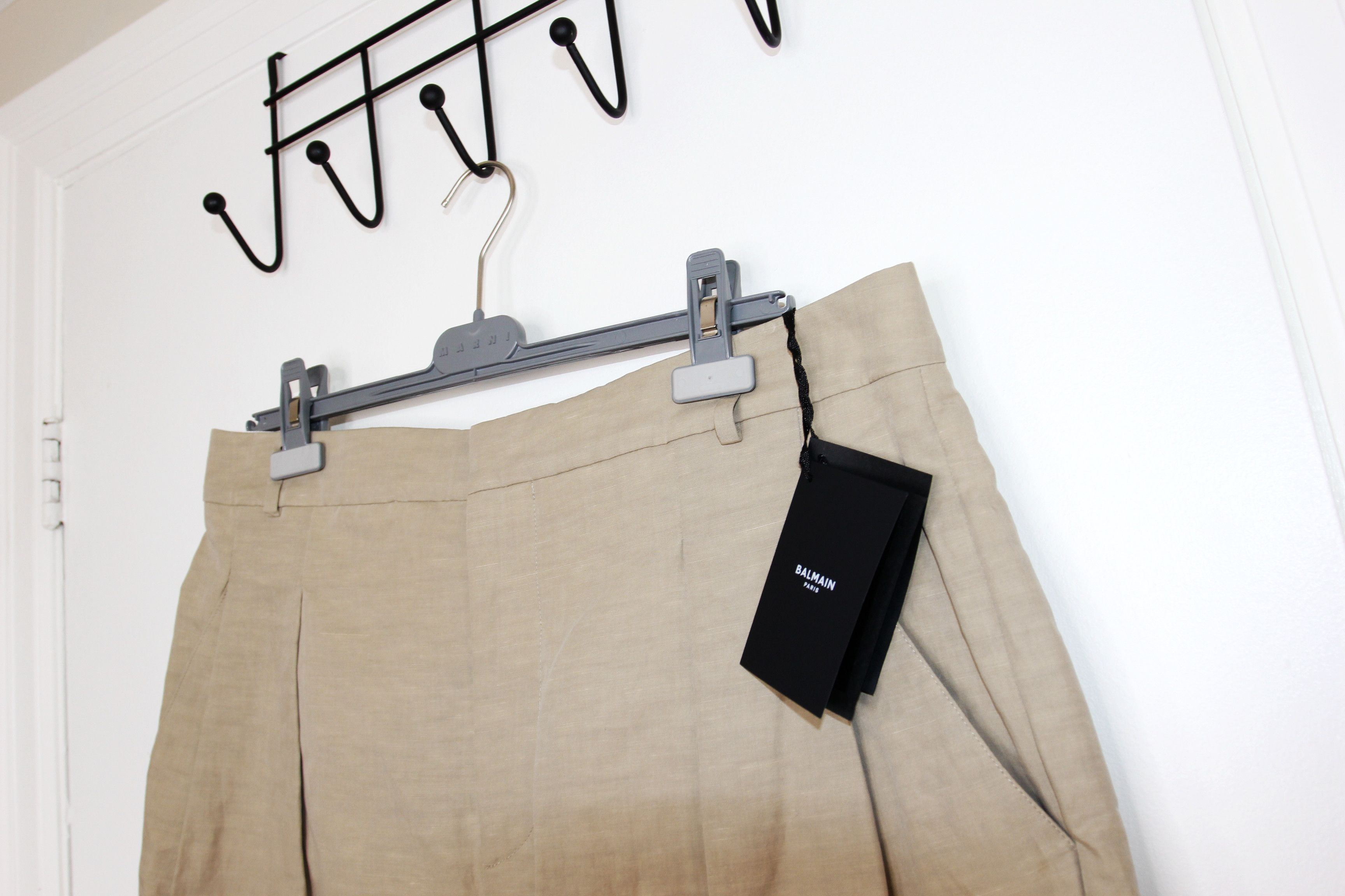 Balmain BNWT SS24 BALMAIN ECRU HEMP BERMUDA SHORTS 52 Size US 36 / EU 52 - 4 Thumbnail