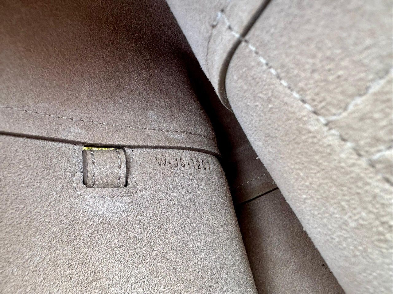 Celine Authentic Celine Grained Calfskin Micro Belt Bag Size ONE SIZE - 6 Thumbnail