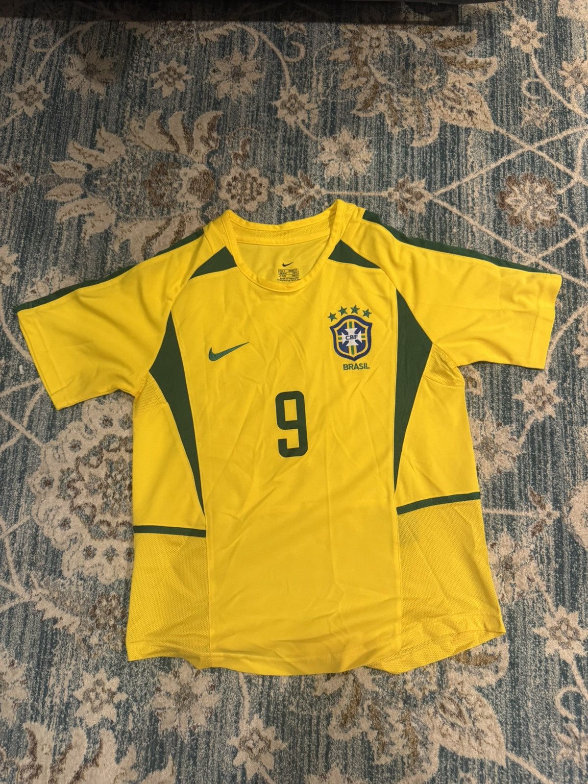 Vintage Ronaldo Brazil National Team Kit Size US M / EU 48-50 / 2 - 1 Thumbnail