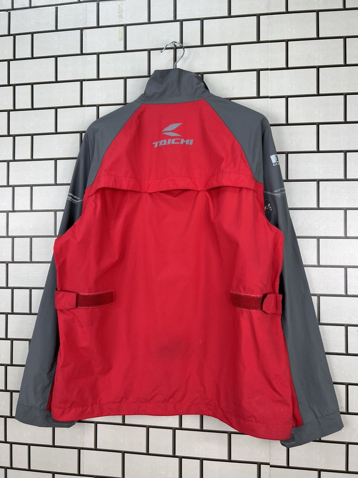 Vintage Vintage Taichi Racing Windbreaker Jacket Size US L / EU 52-54 / 3 - 12 Thumbnail