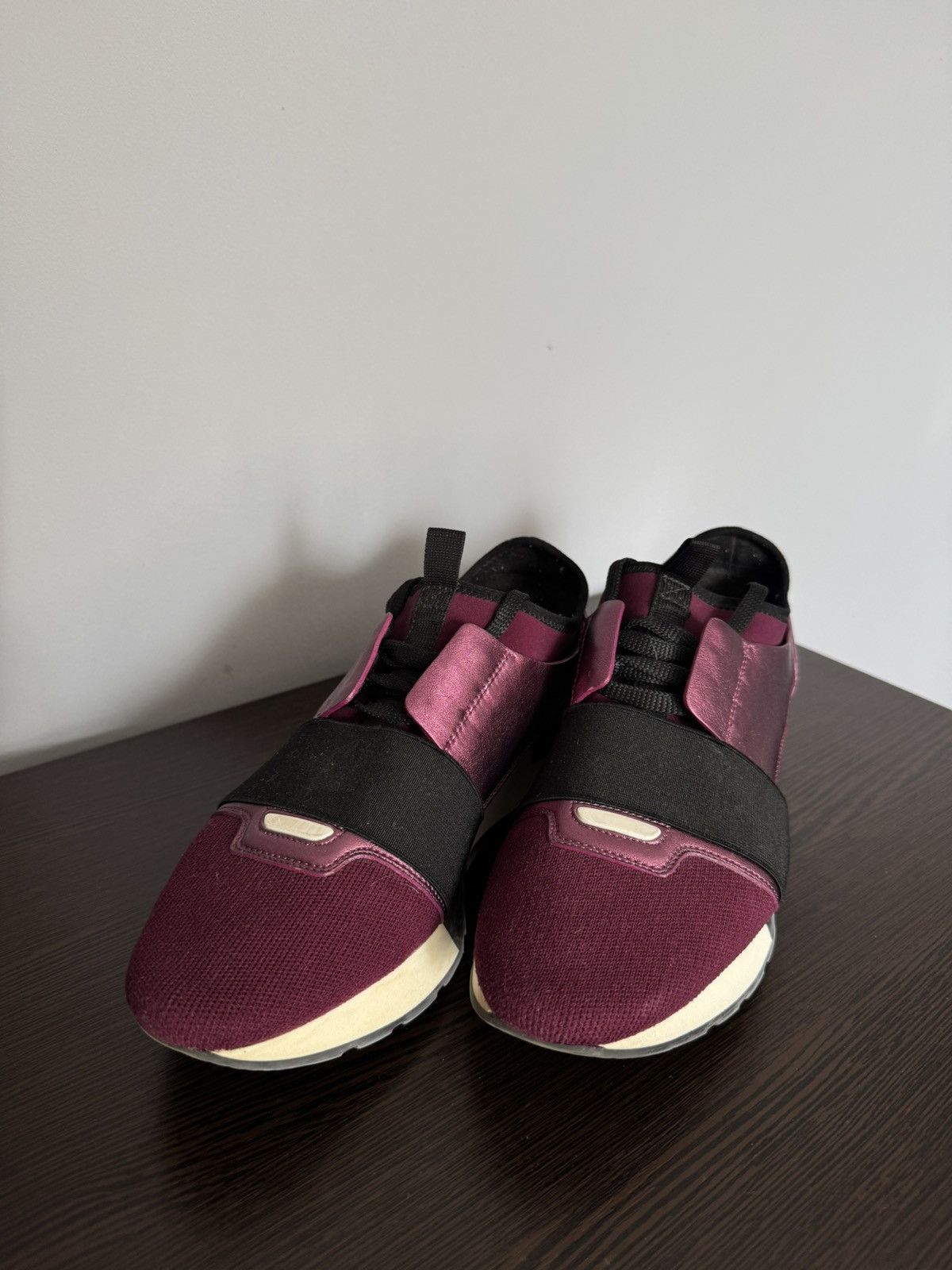 Balenciaga BALENCIAGA Race Runners Purple Prune Seakers 39 Size US 9 / IT 39 - 3 Thumbnail