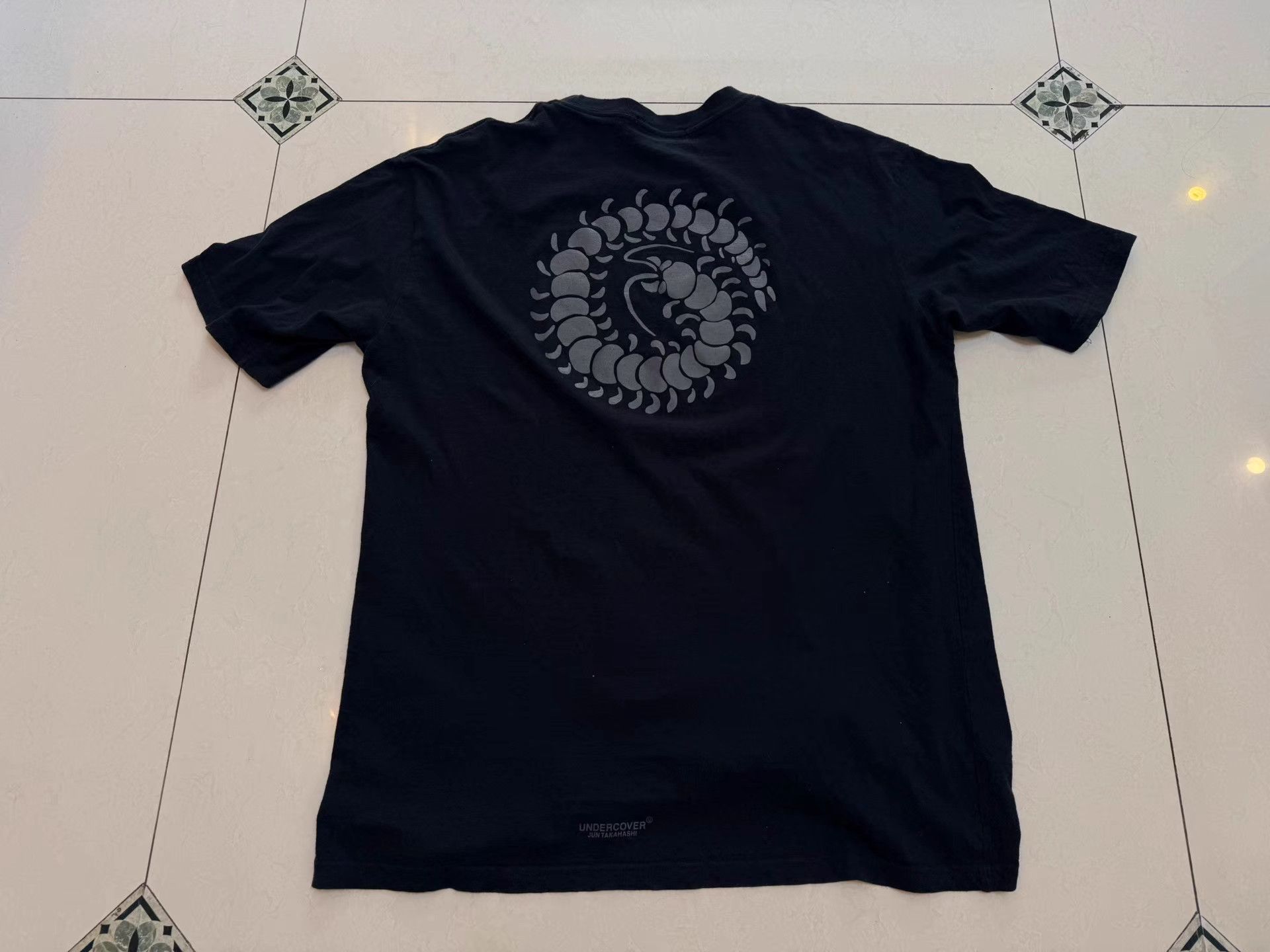 Undercover Undercover 20AW Spider Nest Castle Samurai Print T-shirt K3 Size US XL / EU 56 / 4 - 2 Thumbnail