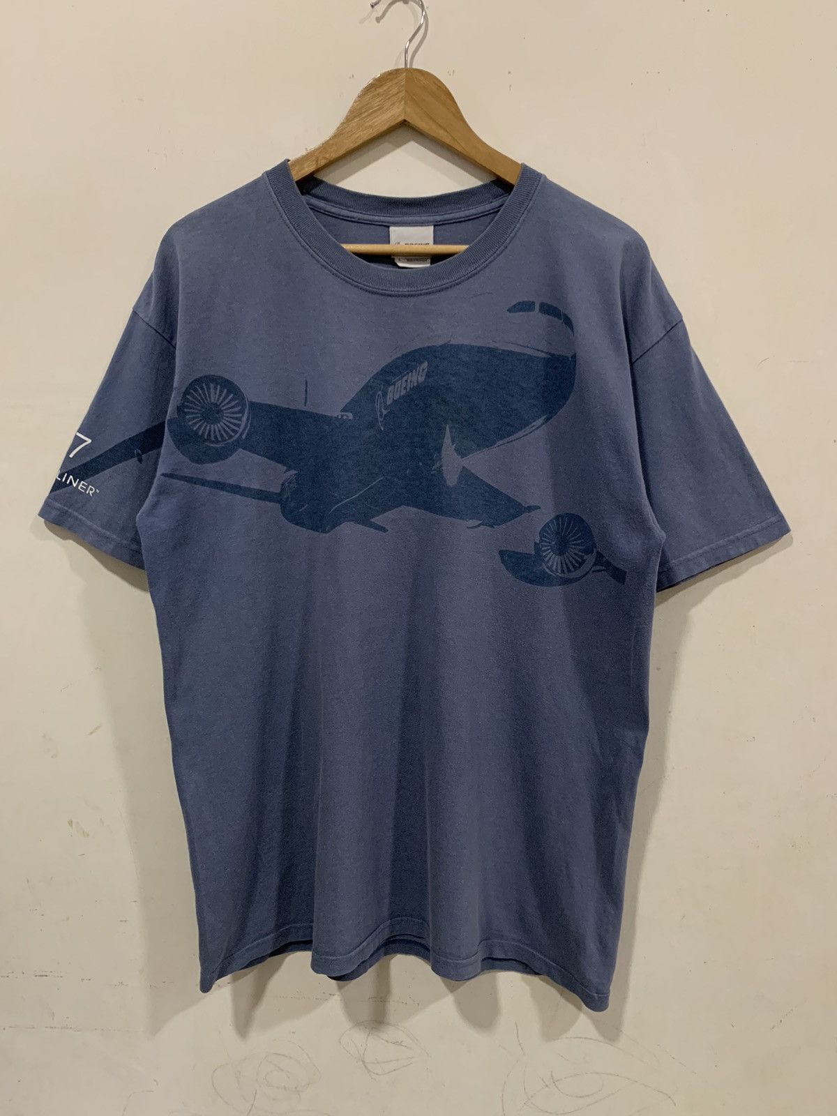 Other Boeing 787 Dreamliner Graphic Tee Size US L / EU 52-54 / 3 - 1 Thumbnail