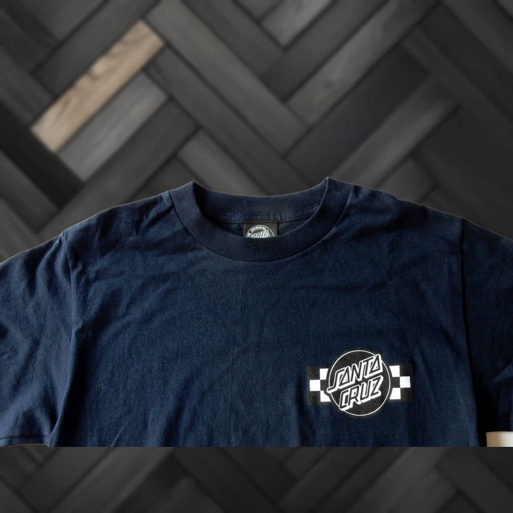 Vintage Santa Cruz T-Shirt Shirt Santa Cruz Men's Short Sleeve Size S Blue Cotton 27" Length 17" Chest Mens Short Sleeve T-Shirt Blue S Size US S / EU 44-46 / 1 - 1 Thumbnail