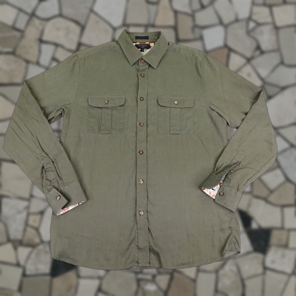 TED BAKER Button-Up Shirt Mens Medium Green Long Sleeve Floral Cuffs Lyocell Blend Classic Designer