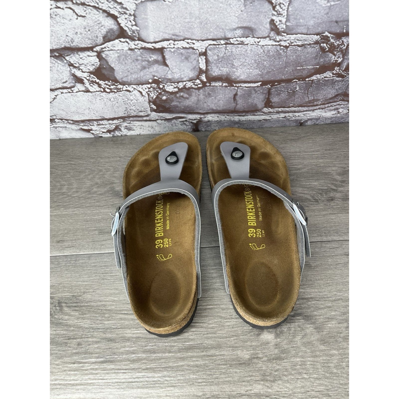 Birkenstock Birkenstock Gizeh Silver Birko Flor Leather Thong Sandals Wo Size US 8 / IT 38 - 16 Thumbnail