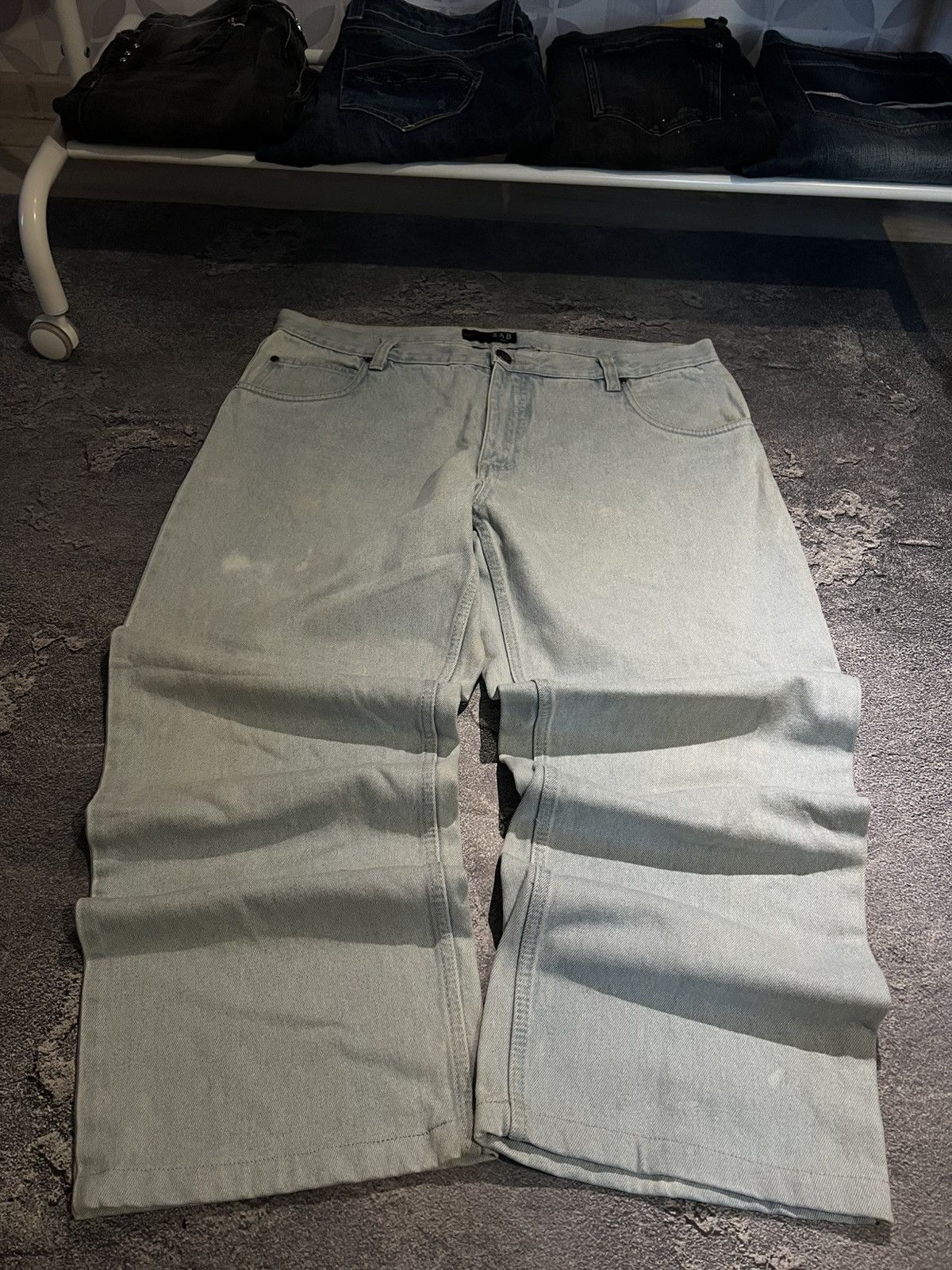 Japanese Brand Archival Designer Wide Leg Jean — Number Nine Style Size US 36 / EU 52 - 1 Thumbnail
