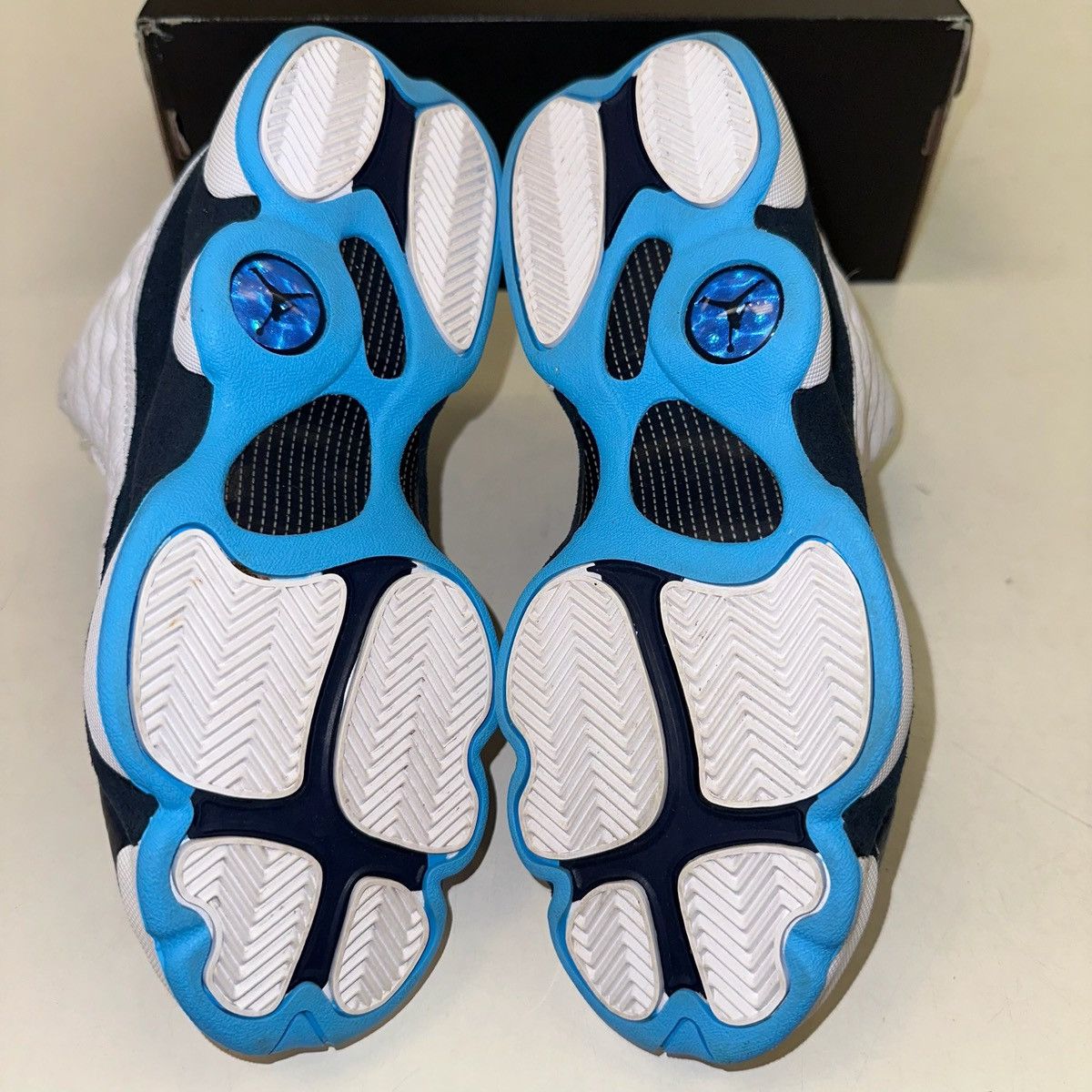 Jordan Brand Size 6.5Y (8W) - Air Jordan Air Jordan 13 Retro 'Obsidian' Size US 8 / IT 38 - 5 Thumbnail