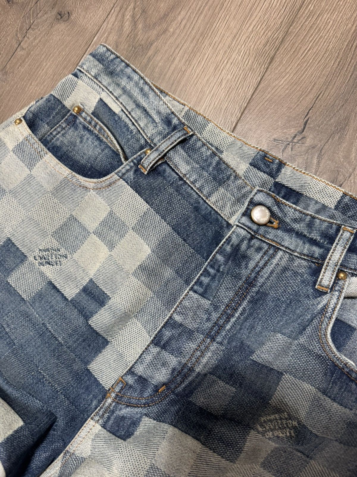 Louis Vuitton Louis Vuitton Pixel Denim Jeans Size 32 Size US 32 / EU 48 - 3 Thumbnail