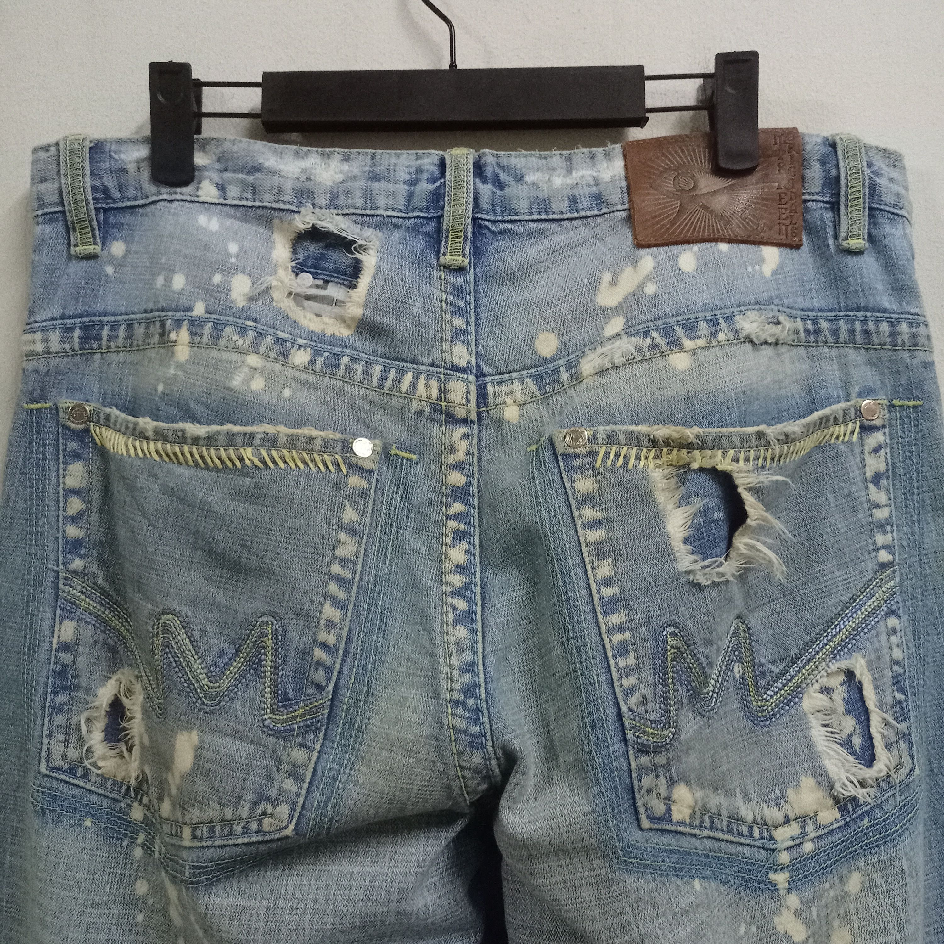 Japanese Brand Vintage Japanese Brand Ripped Painted Splatters Baggy Jeans Size US 34 / EU 50 - 7 Thumbnail