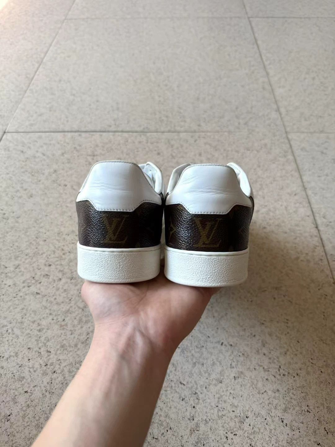 Louis Vuitton LV Rivoli White Brown Loafers Sz 6.5 Excellent Cond Size US 6.5 / EU 39-40 - 4 Thumbnail