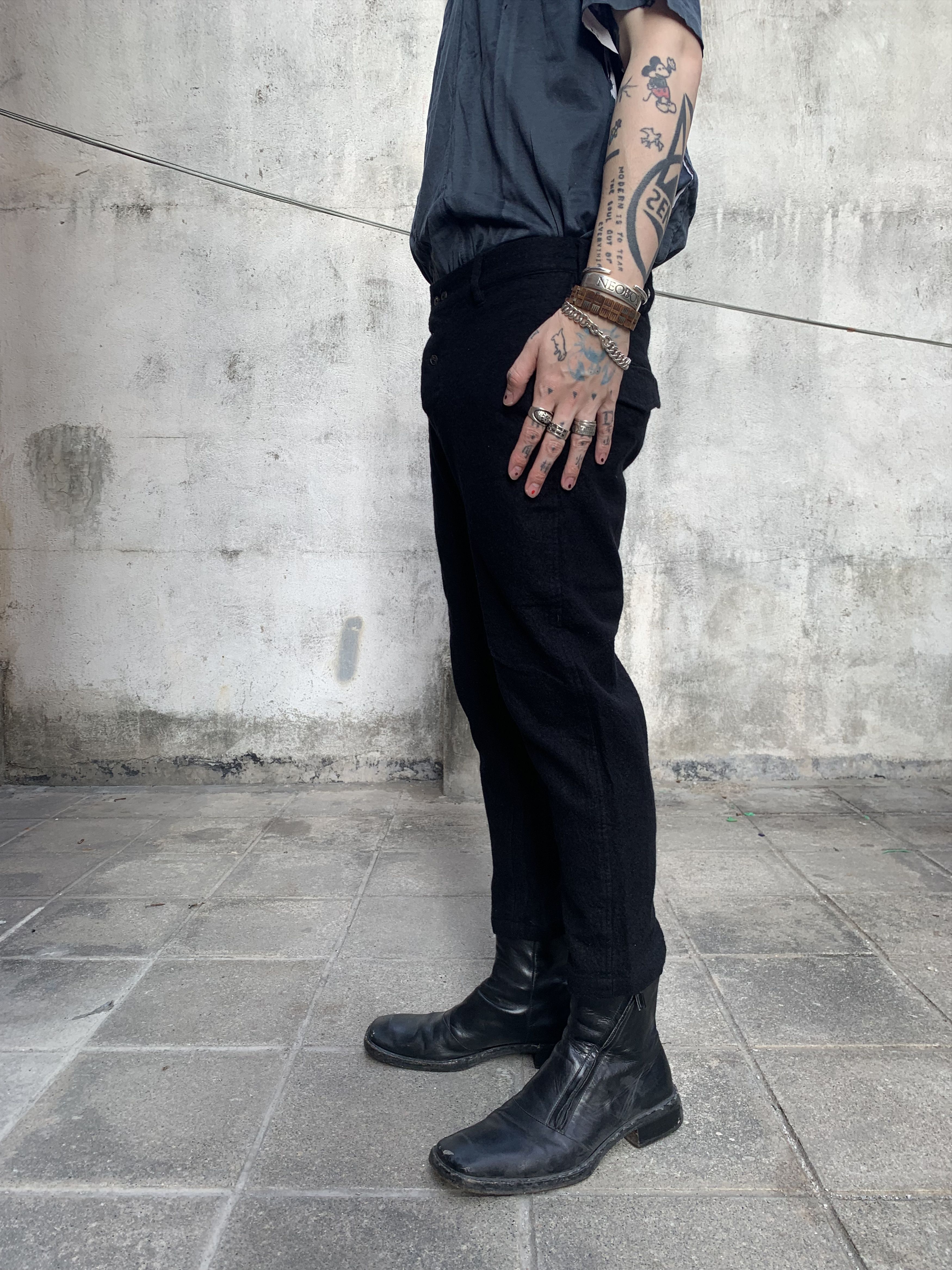 Yohji Yamamoto Yohji Yamamoto Lo-Waist Print Cropped Pants Size US 34 / EU 50 - 2 Thumbnail