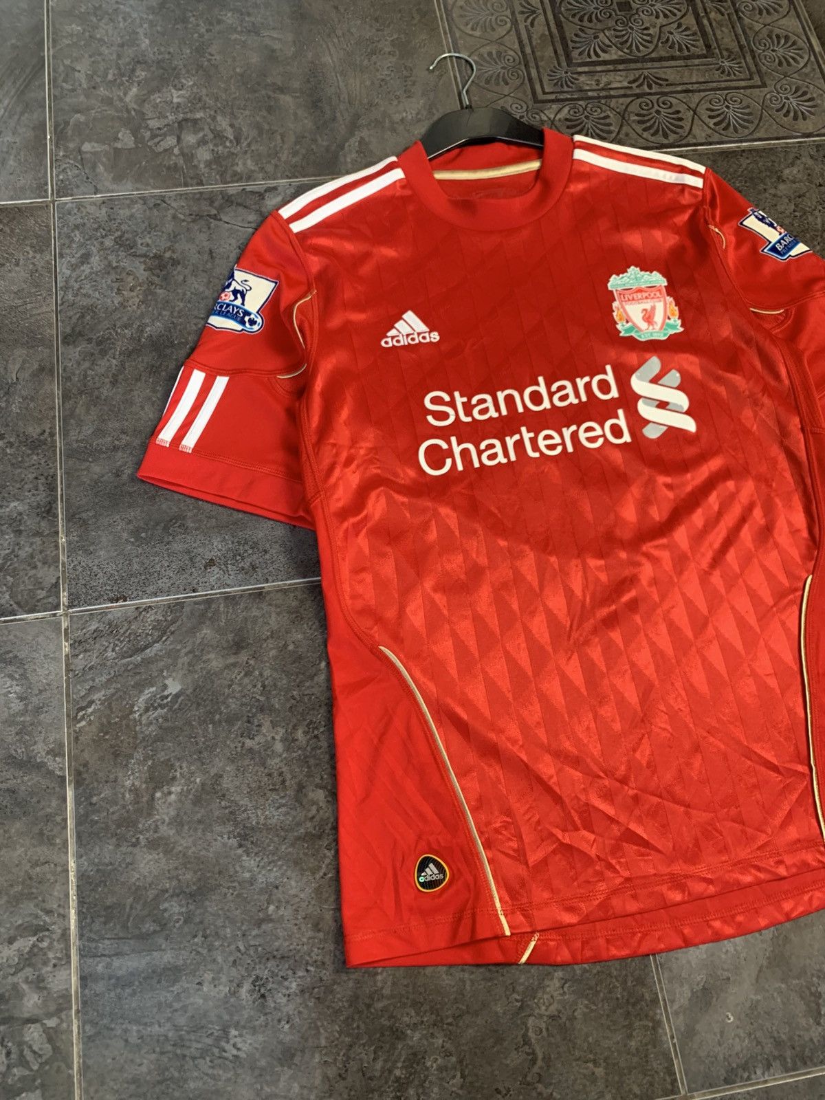 Adidas Gerrard Vintage Liverpool Jersey Size US S / EU 44-46 / 1 - 4 Thumbnail