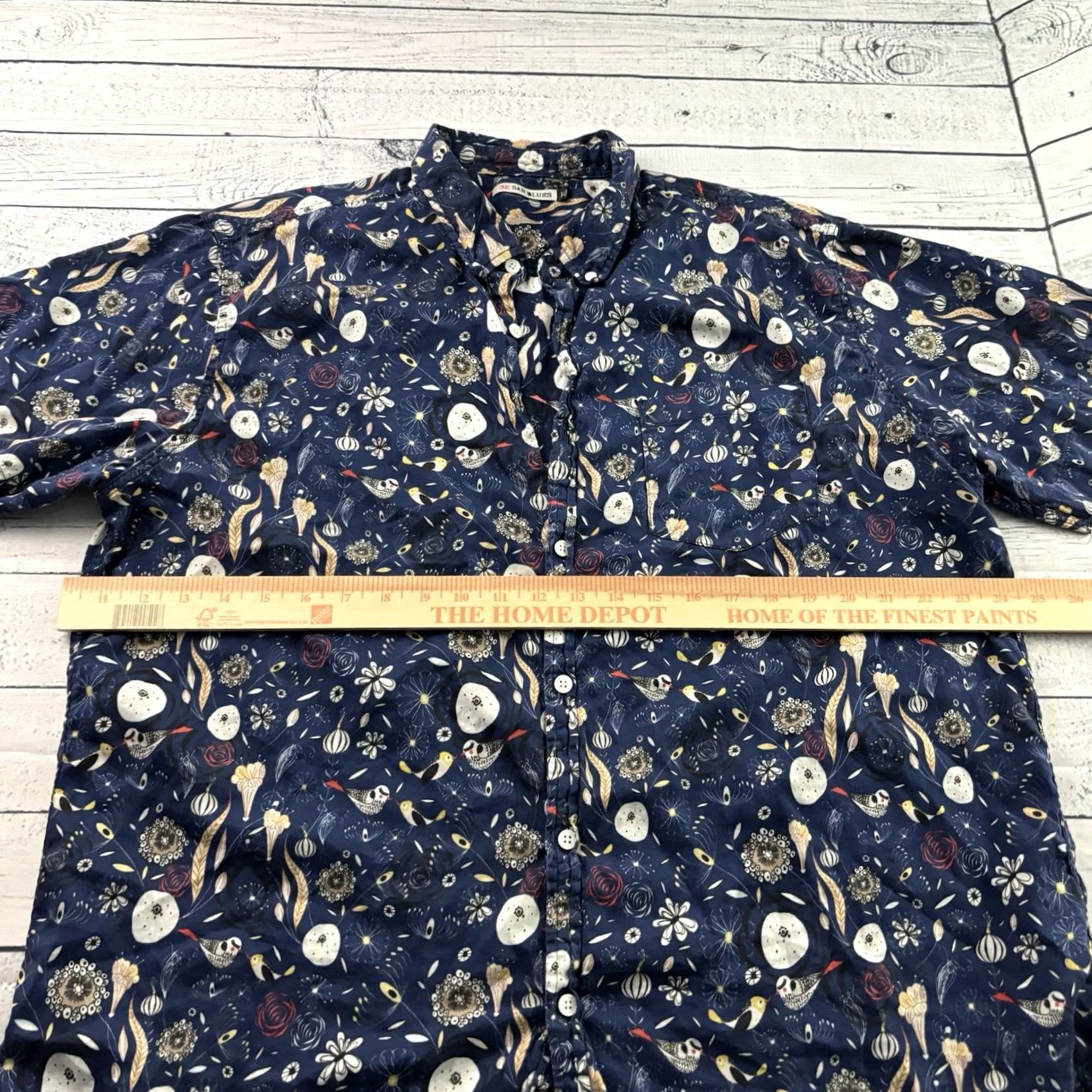 Vintage VINTAGE 32 Bar Blues Button-Up Shirt Mens XL Blue Hawaiian Short Sleeve SeaShell Button Front Size US XL / EU 56 / 4 - 5 Thumbnail
