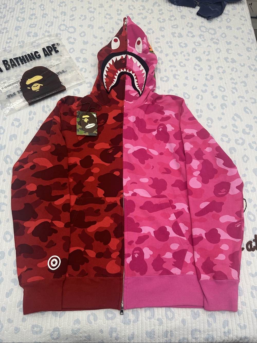 Bape A Bathing Ape Split Camo Shark Hoodie Size XL Size US XL / EU 56 / 4 - 1 Thumbnail