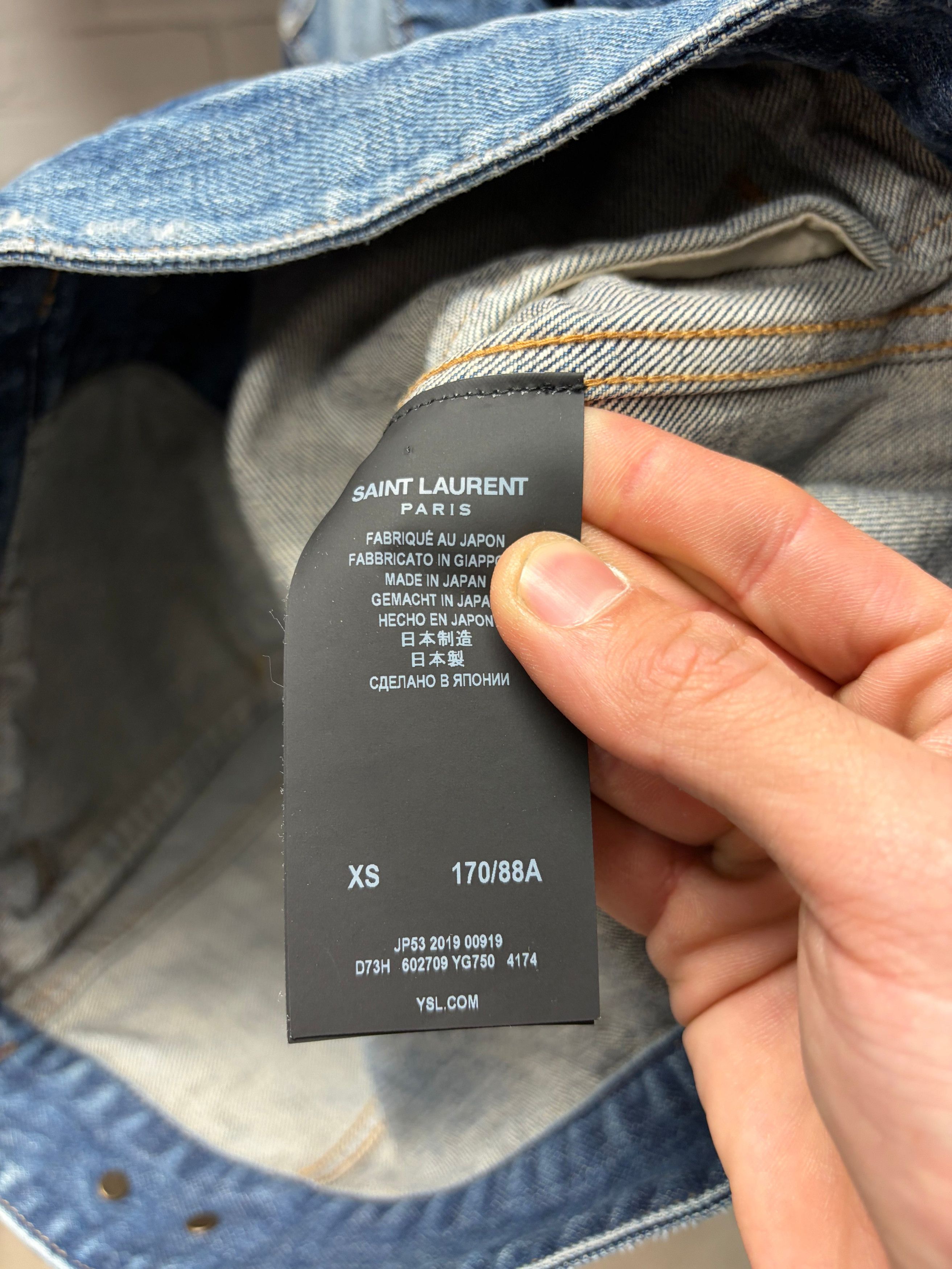 Saint Laurent Paris 2019 Saint Laurent ‘Crash Distressed’ Blue Denim Trucker Jacket Size US XS / EU 42 / 0 - 5 Thumbnail