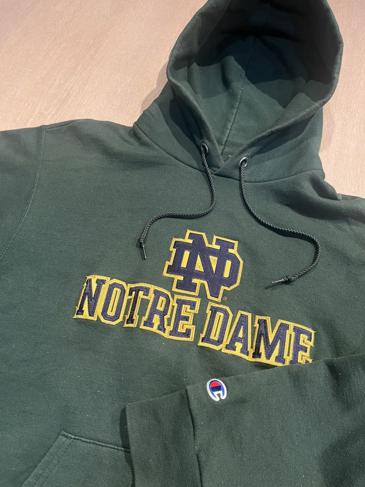 Vintage Notre Dame College Hoodie medium Size US M / EU 48-50 / 2 - 1 Thumbnail
