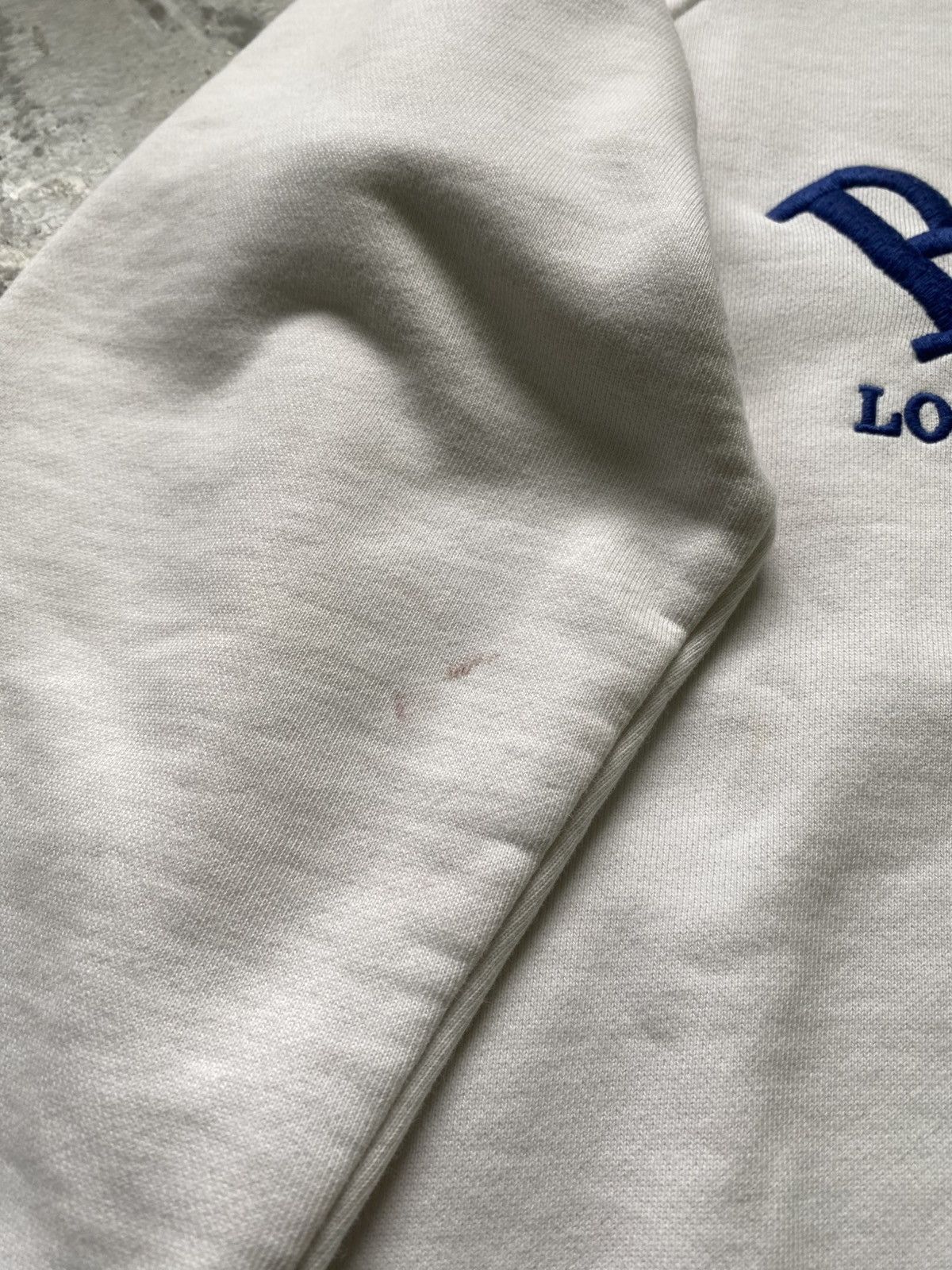 Burberry Burberry London Embroidery Spellout Pullover Size US M / EU 48-50 / 2 - 7 Thumbnail