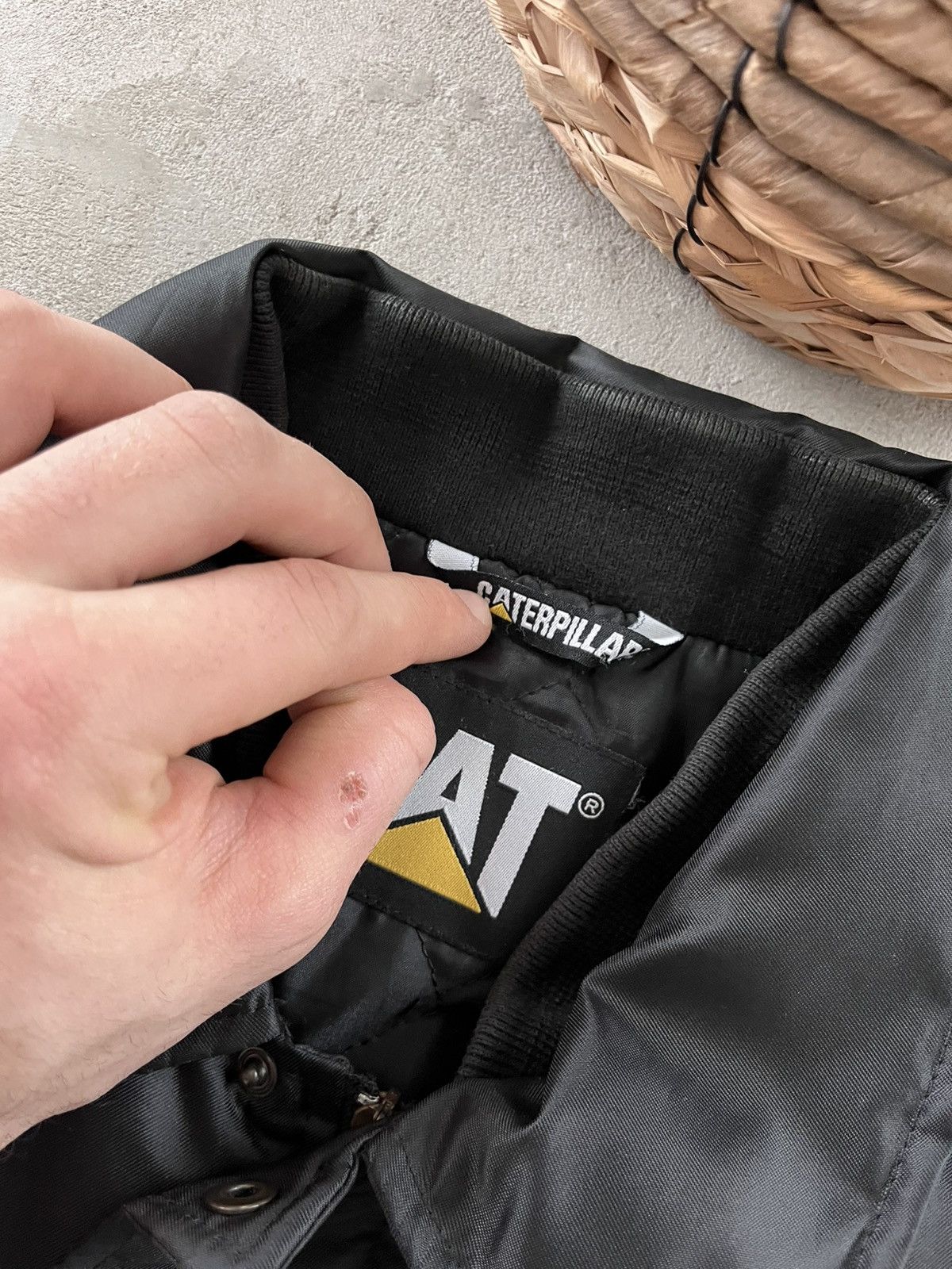Caterpillar Vintage Caterpillar Black Nylon Y2K Coach Workwear Jacket Size US L / EU 52-54 / 3 - 20 Thumbnail