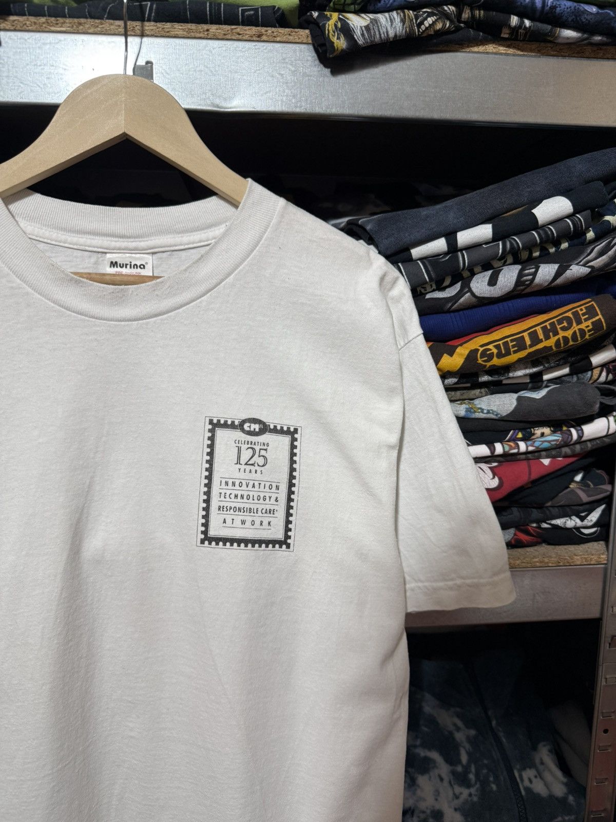 Vintage Vintage 90s PERIODIC TABLE OF ELEMENTS T-Shirt Y2K Hype Size US L / EU 52-54 / 3 - 4 Thumbnail