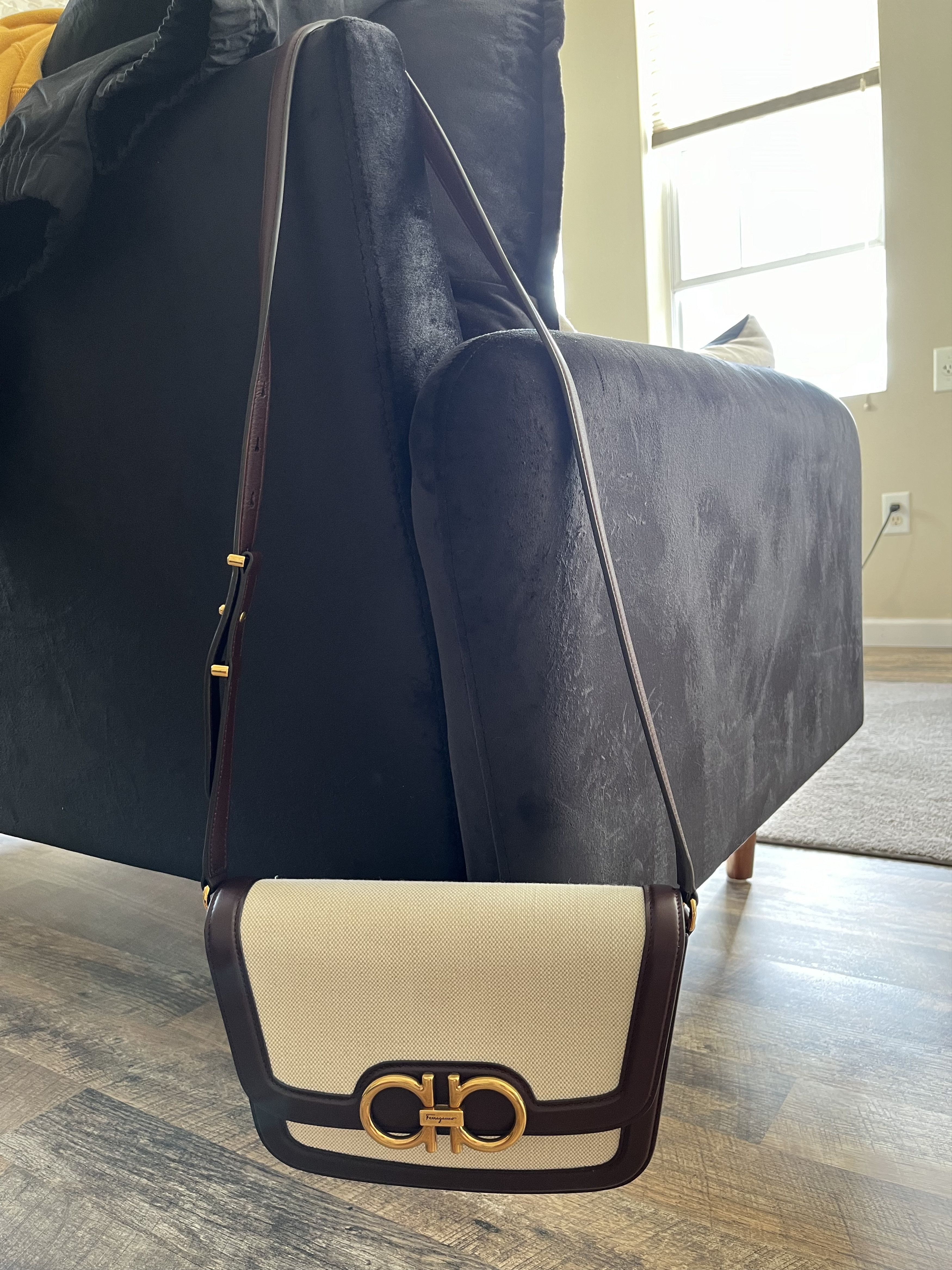 Salvatore Ferragamo Trapezio Leather and Linen Crossbody Bag Size ONE SIZE - 5 Thumbnail