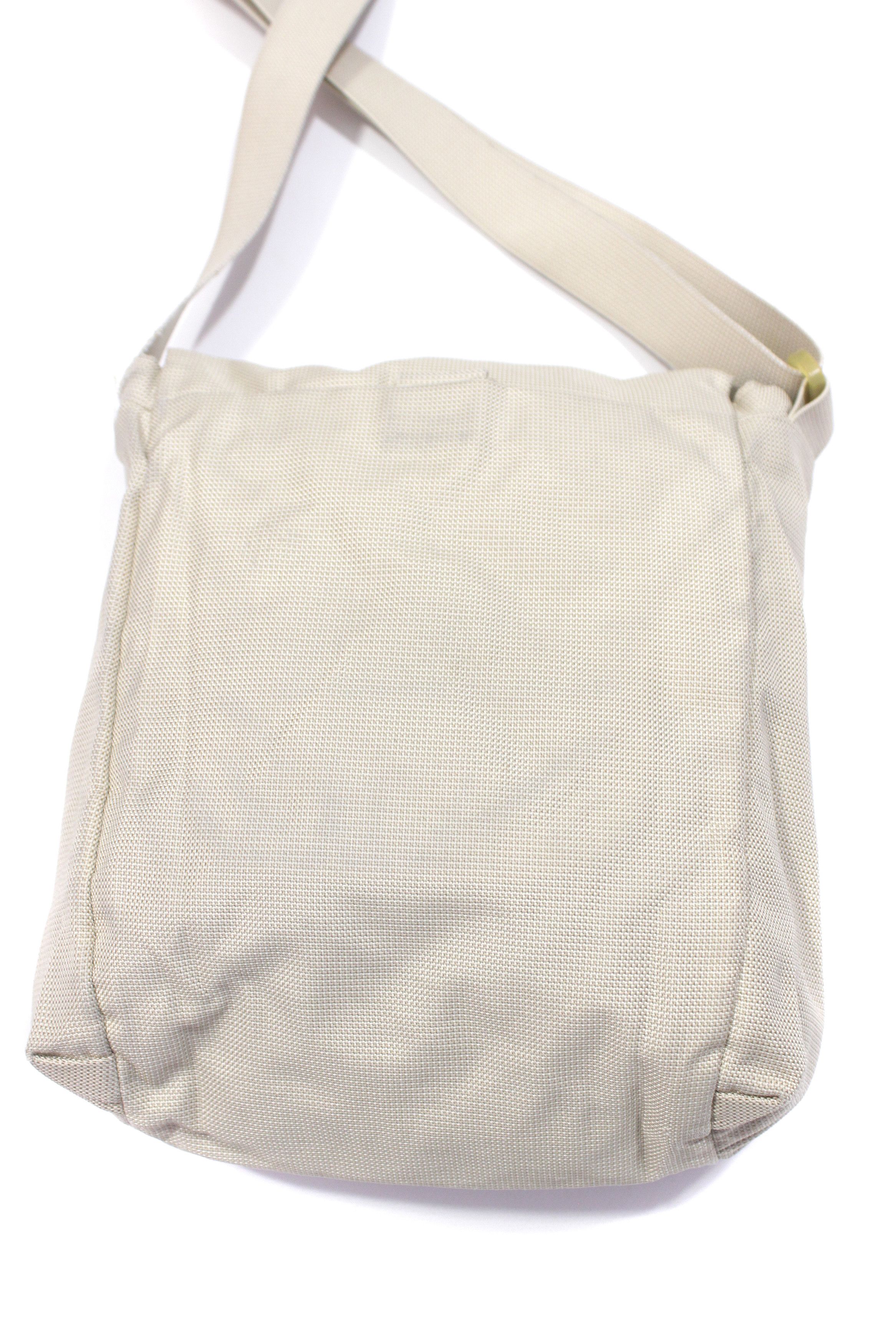 Mandarina Duck MD-20 Messenger Shoulder Bag Vintage Size ONE SIZE - 4 Thumbnail