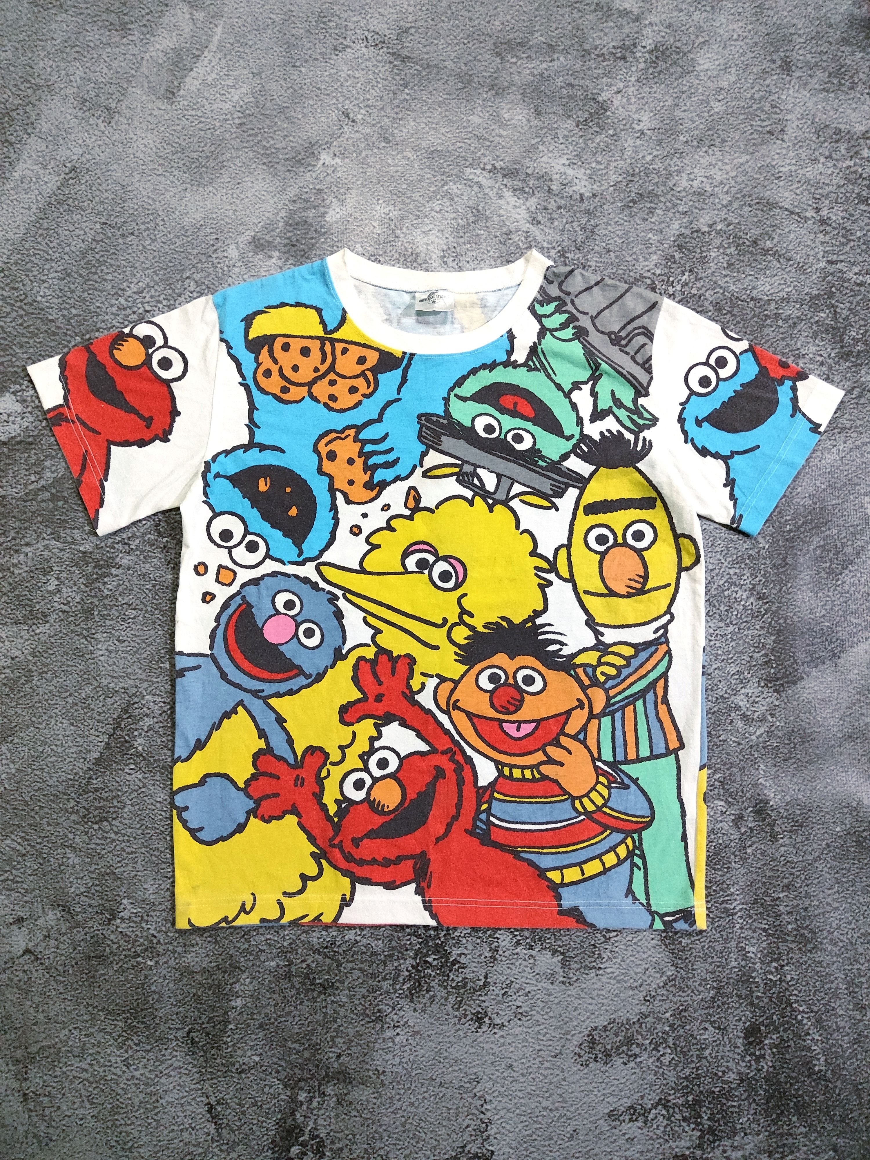 Universal Studios Vintage Sesame Street Universal Studios Japan Size US M / EU 48-50 / 2 - 1 Thumbnail