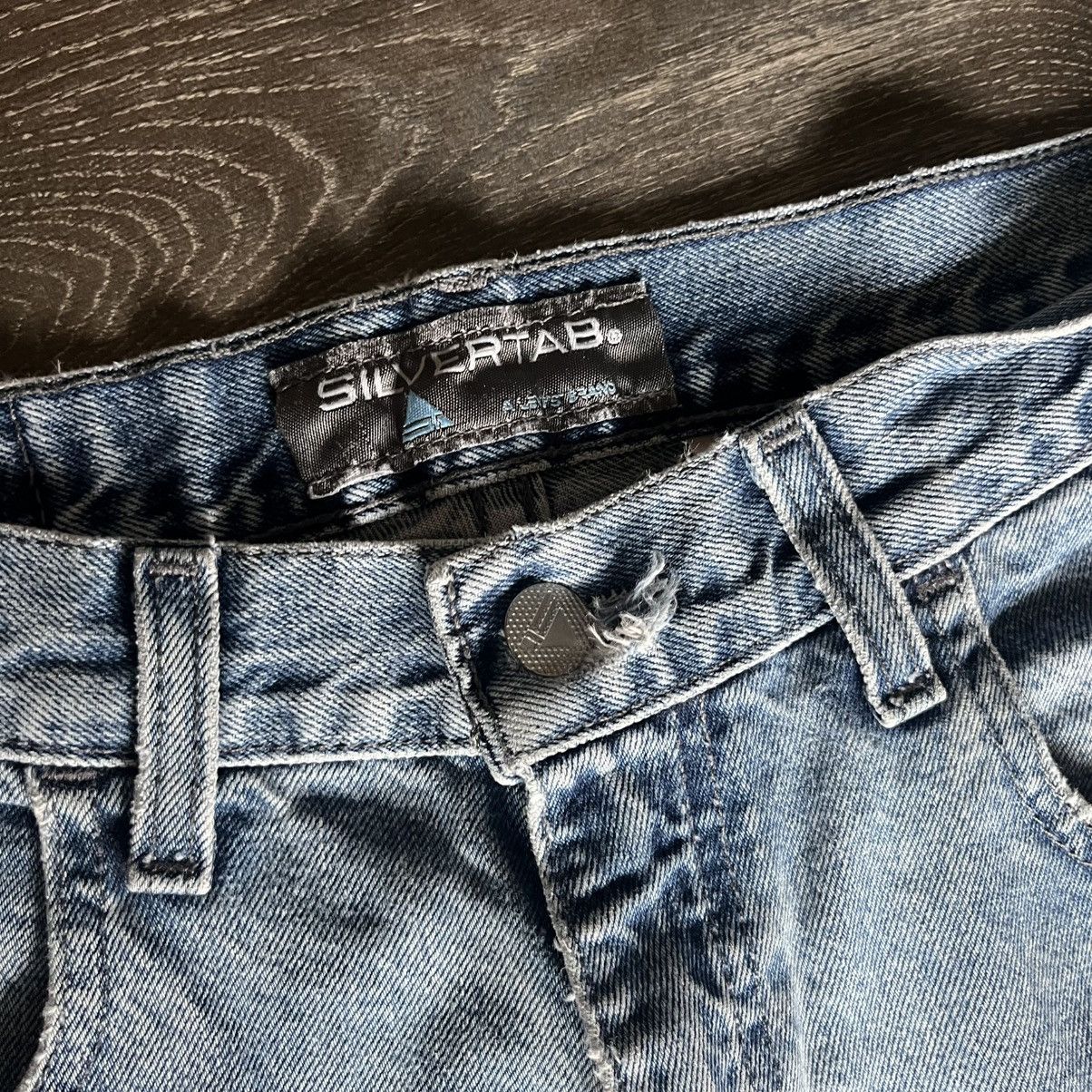 Levi's Vintage 1990s Levi’s Silver Tab Loose Fit Denim Jeans 31x30 Size US 31 - 9 Thumbnail