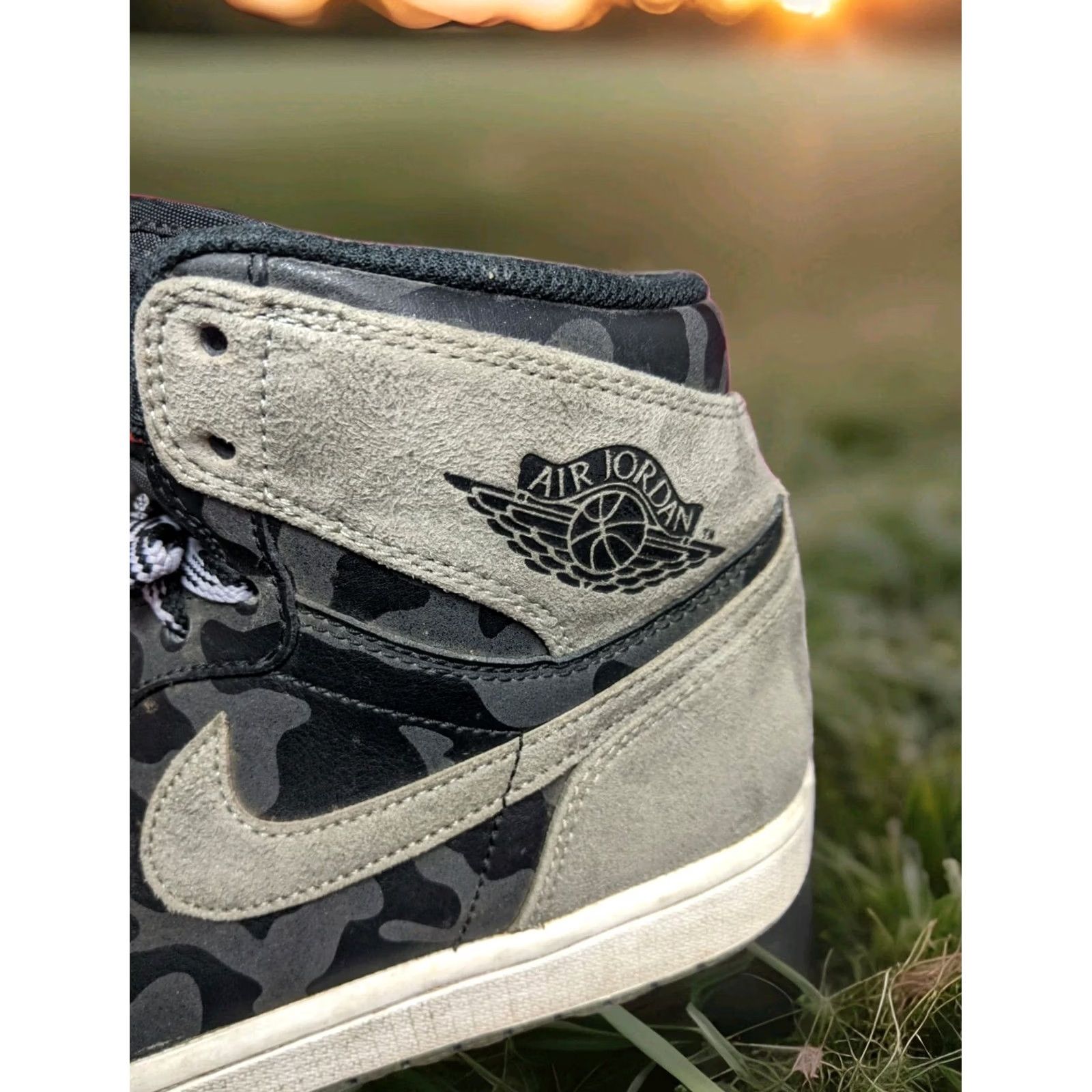 Nike Nike Air Jordan 1 Retro High Camo 3M Shadow Sneaker Mens 9 Size US M / EU 48-50 / 2 - 5 Thumbnail