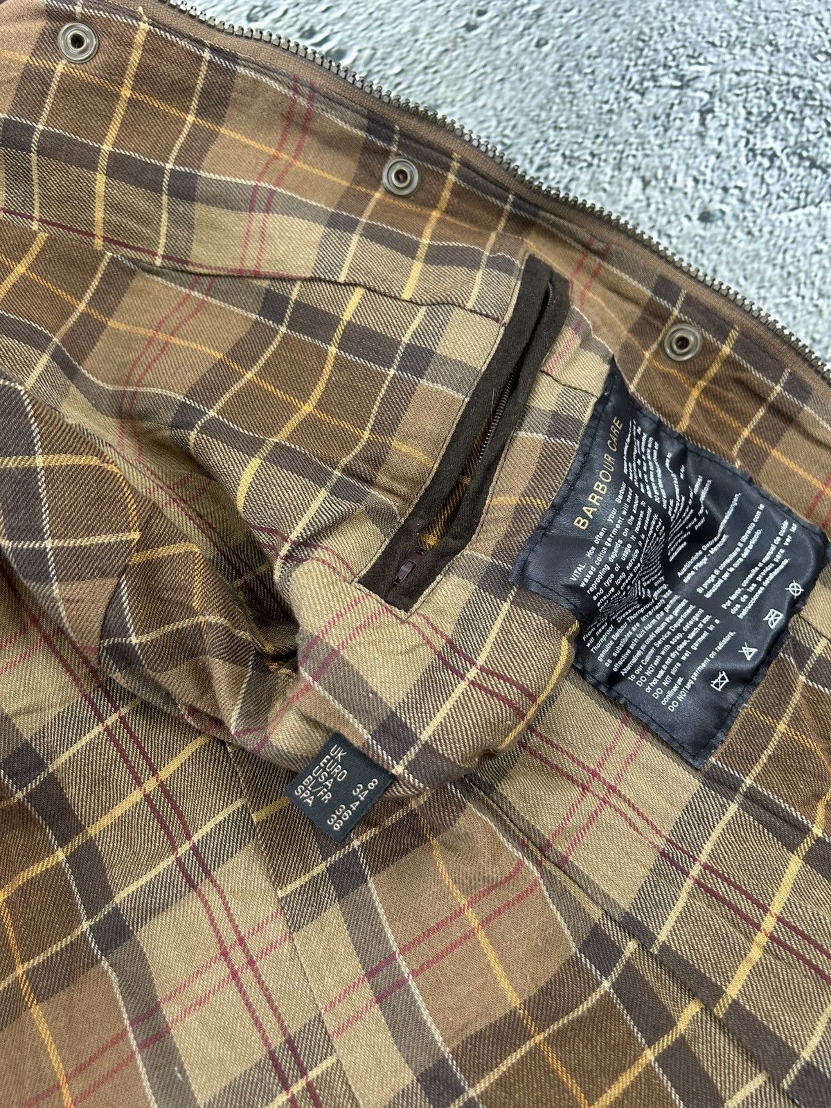 Barbour Barbour jacket brown tartan Size S / US 4 / IT 40 - 6 Thumbnail