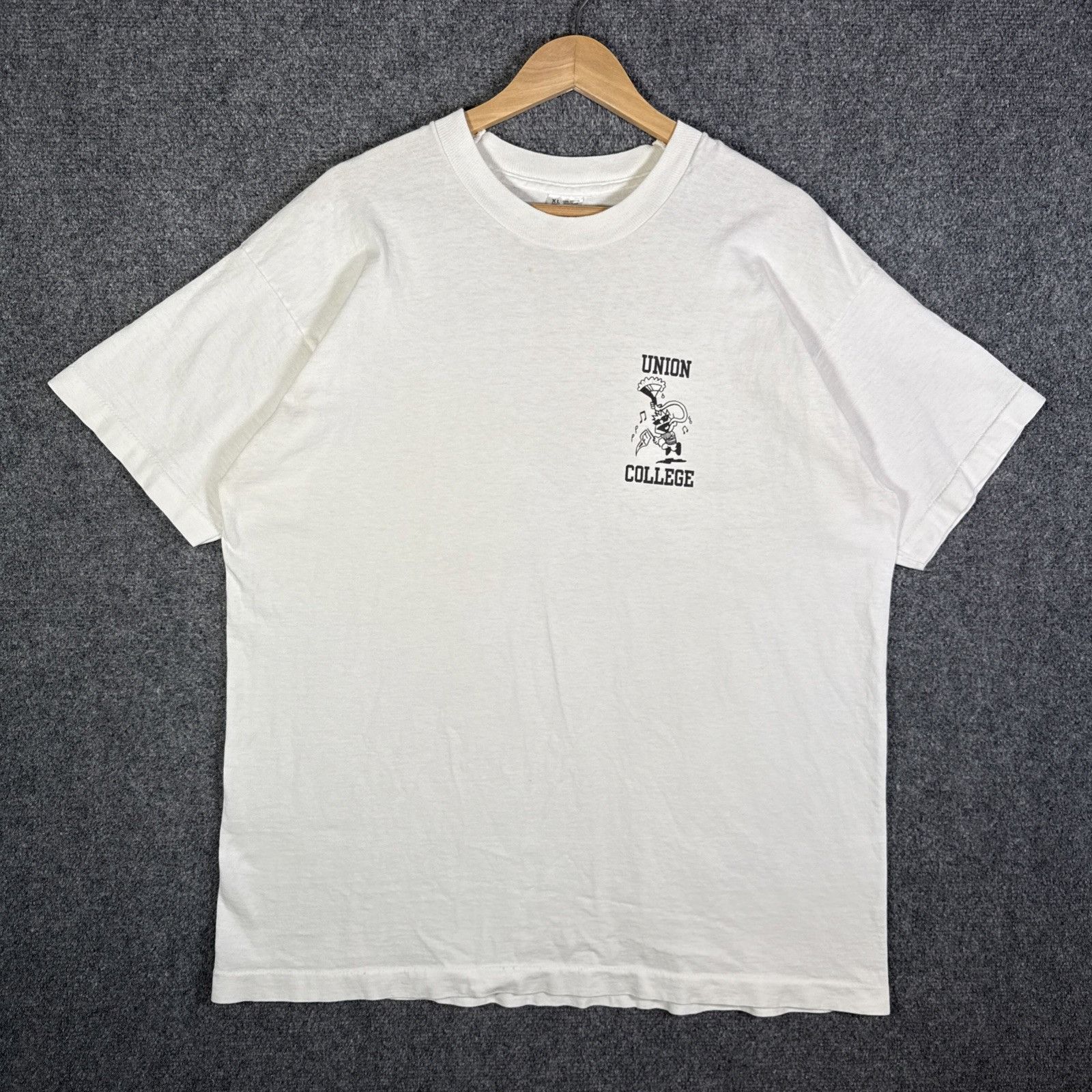 Vintage Vintage Calvin Hobbes Shirt XL White 90s Beer Funny Parody Size US XL / EU 56 / 4 - 3 Thumbnail