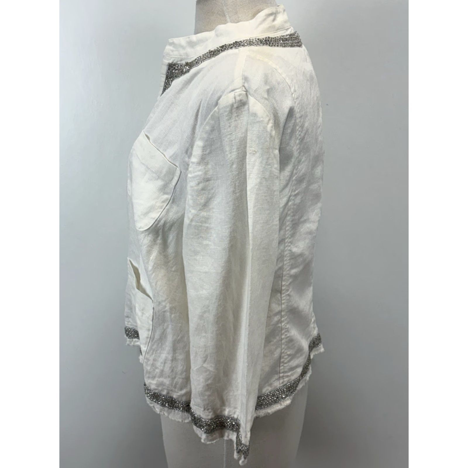 Vintage VINTAGE Chico's Linen Jacket Open Front Silver Beaded Trim Women’s Large SIZE Large Silver Beaded Trim 90s? (adjust to best) Size L / US 10 / IT 46 - 2 Thumbnail