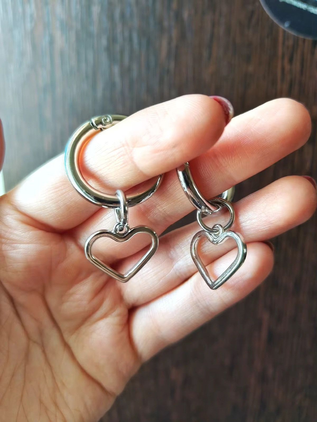 Jewelry Hollow Metal Hearts Pendant Shoes Buckles Decoration Size ONE SIZE - 2 Thumbnail