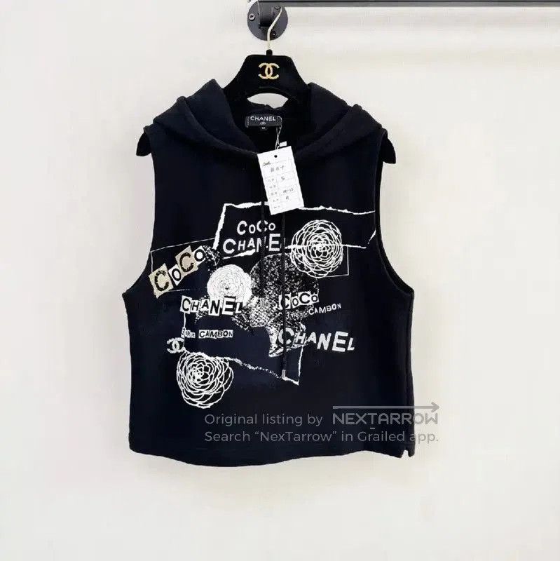 Chanel Black Cropped Hoodie Tank for Women .