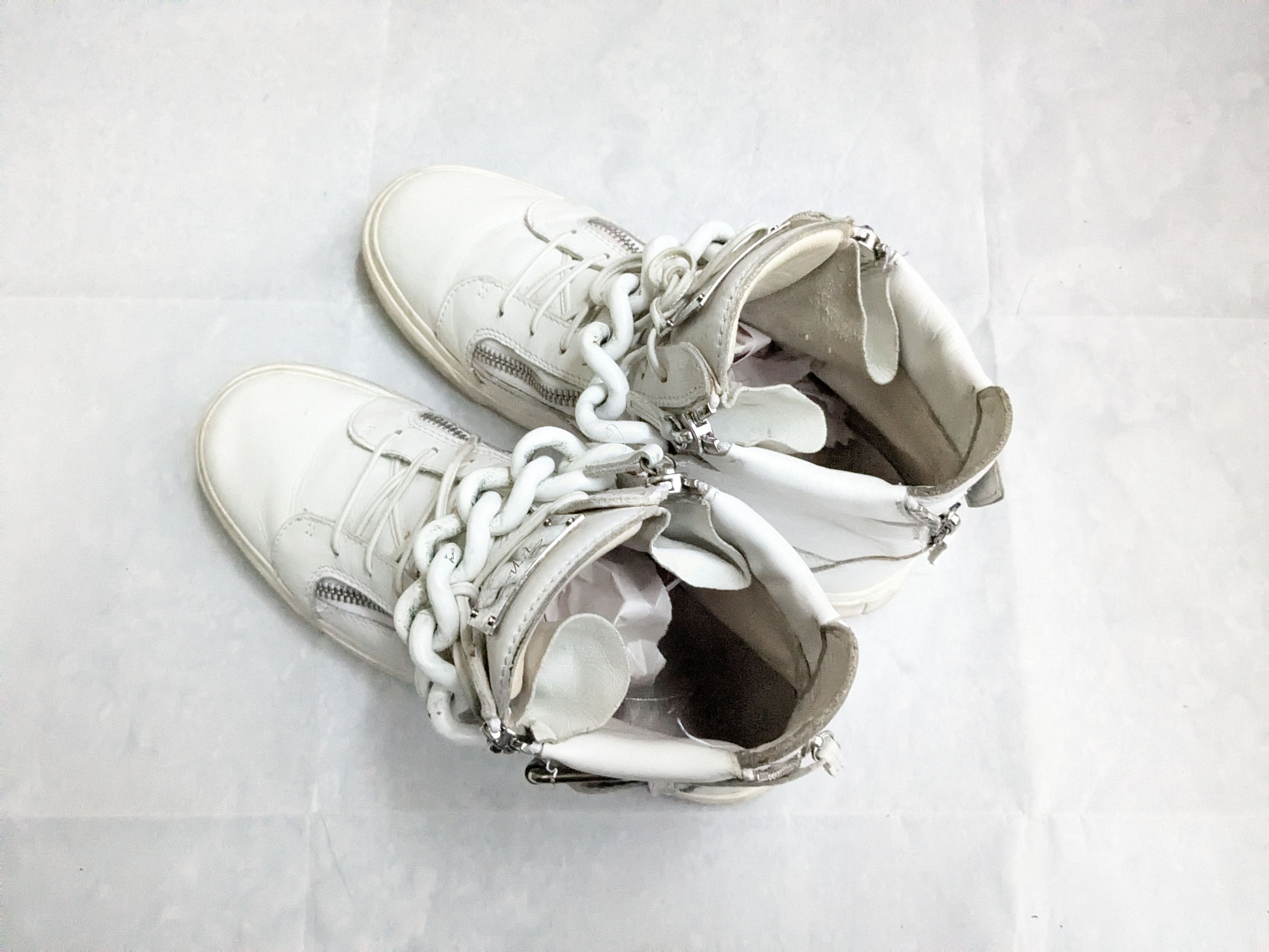 Giuseppe Zanotti Giuseppe Zanotti Chain Sneakers 11 44 White High Top Leather Size US 11 / EU 44 - 12 Thumbnail