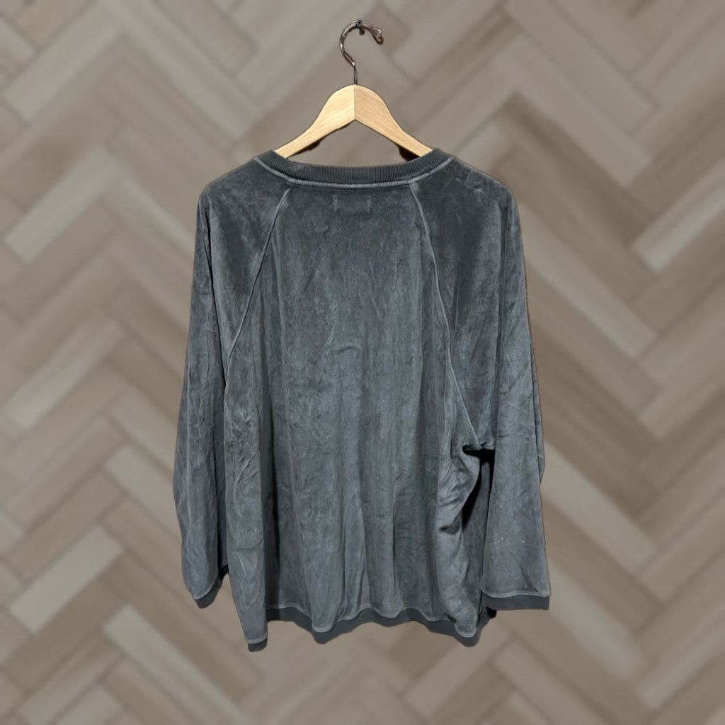 Vintage Aerie Womens Gray Long Sleeve Velur Pullover Sweatshirt L Size L / US 10 / IT 46 - 1 Thumbnail