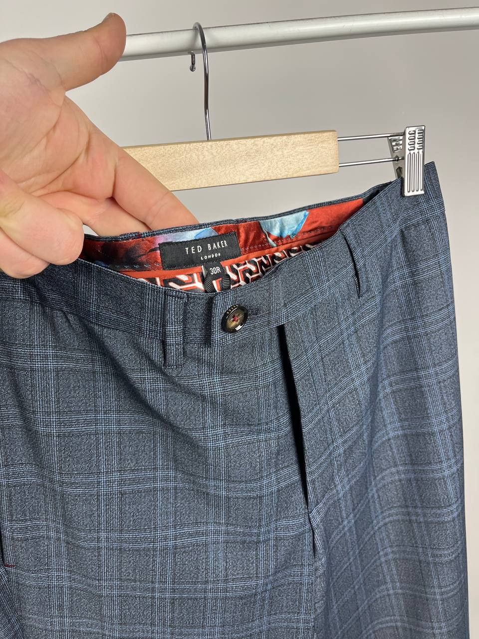 Ted Baker Ted Baker London Men's Blue Plaid Wool Blend Suit Size 3 Size 38R - 9 Thumbnail