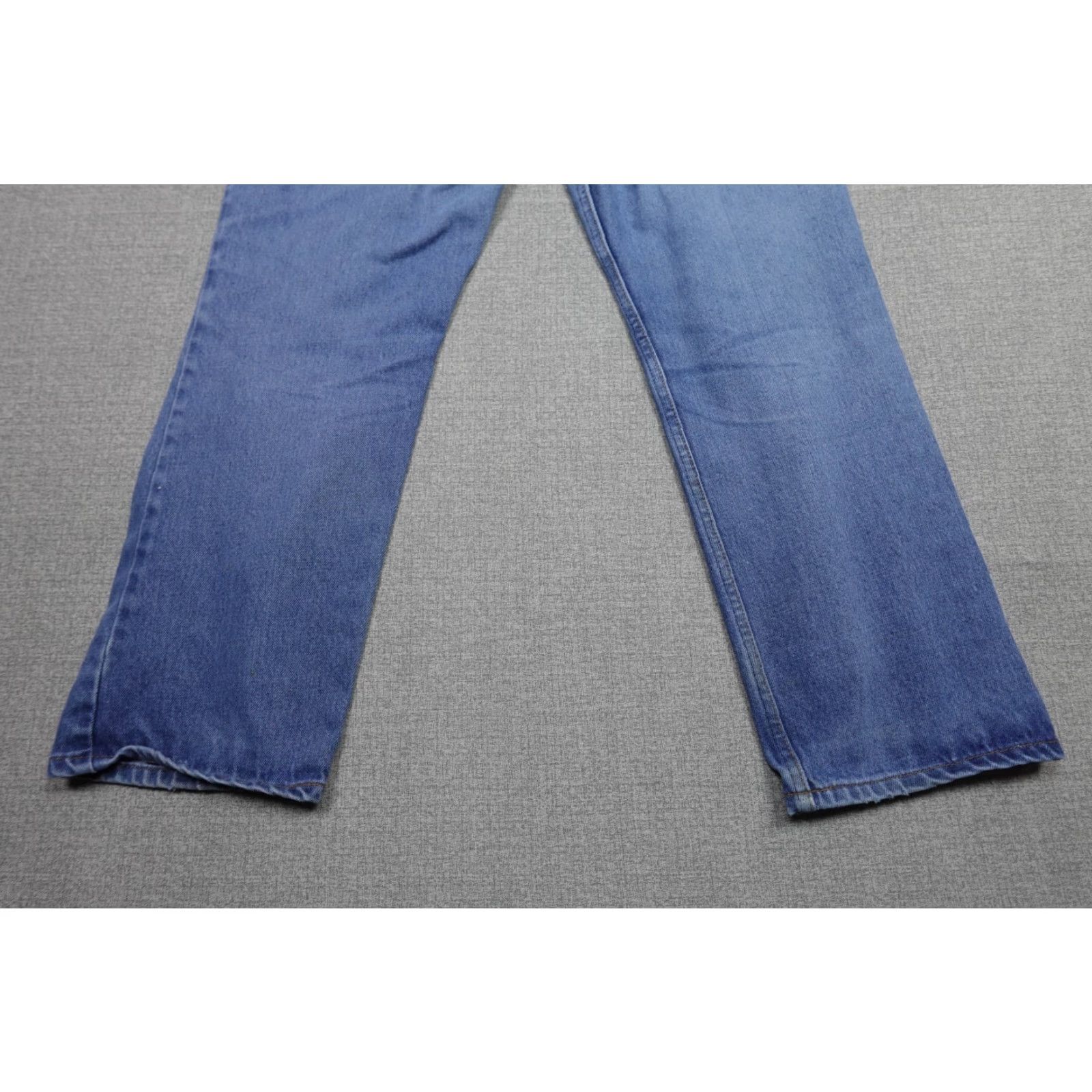 Levi's VINTAGE Levi's Jeans Mens 36x30 Blue Relaxed Fit Light Wash Western Cowboy Retro Levi's 550 Jeans Mens 36 Blue Relaxed Size US 36 / EU 52 - 6 Thumbnail