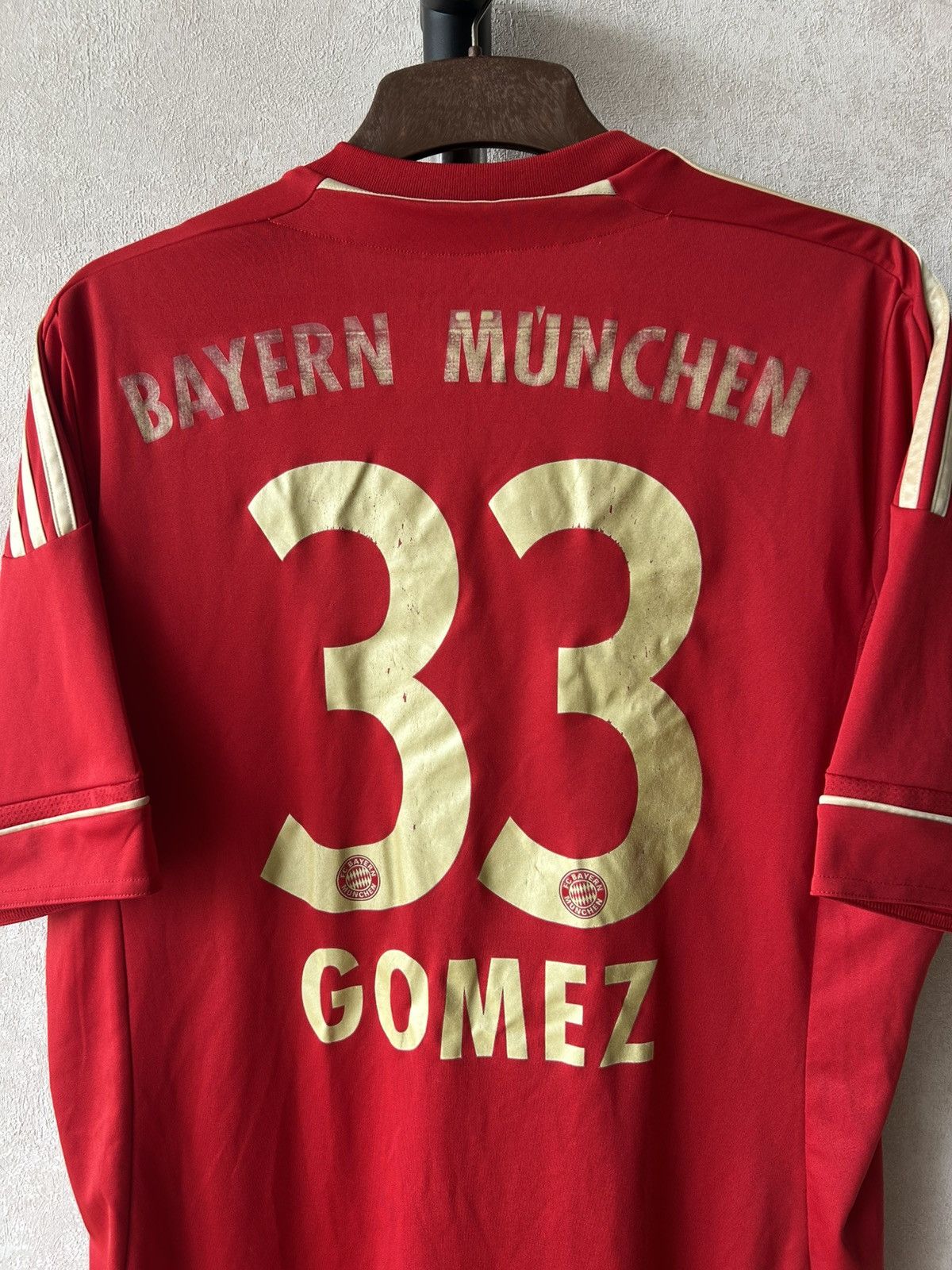 Adidas 2011/12 Adidas Bayern Munich #33 Gomez Home Soccer Jersey Size US M / EU 48-50 / 2 - 5 Thumbnail